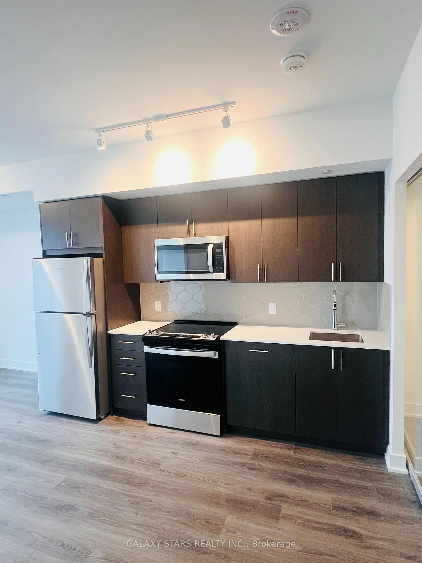 Photo 3 of Unit PH05, 2545 Simcoe Street N, Oshawa, Windfields — HOMEH
