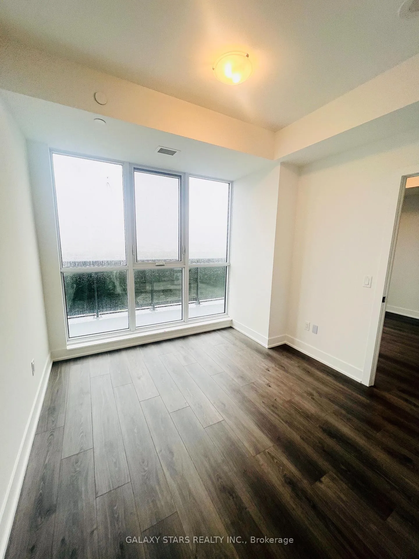 Photo 5 of Unit PH05, 2545 Simcoe Street N, Oshawa, Windfields — HOMEH