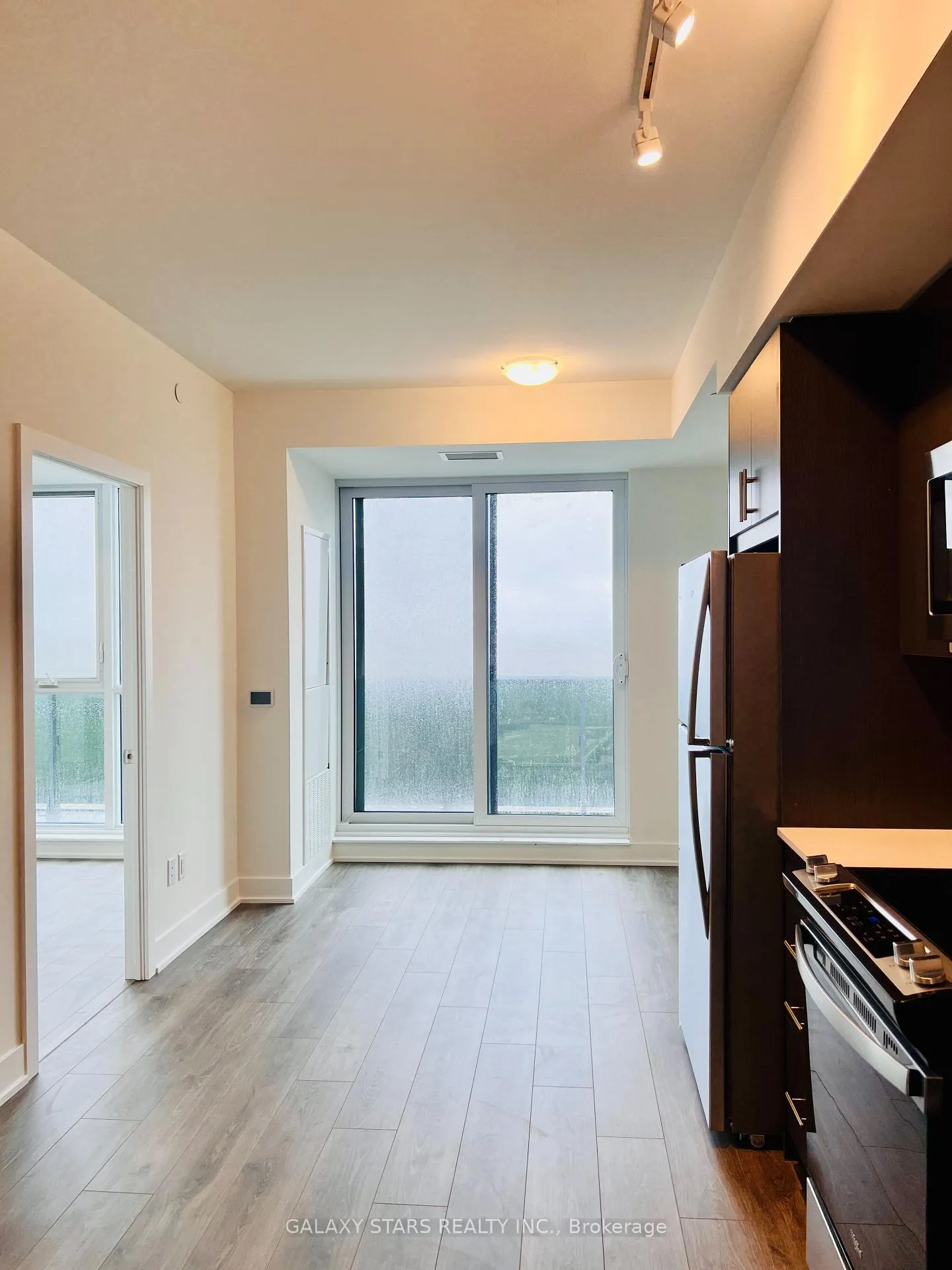 Photo 9 of Unit PH05, 2545 Simcoe Street N, Oshawa, Windfields — HOMEH
