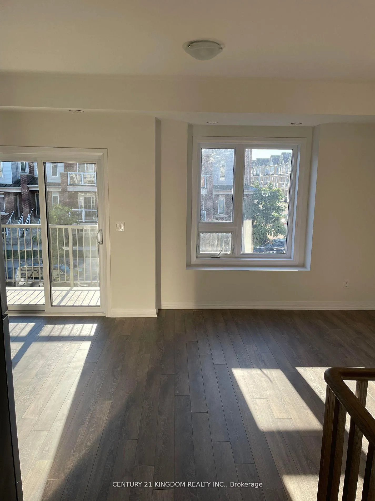 Photo 2 of Unit 408, 2635 William Jackson Drive, Pickering, Duffin Heights — HOMEH