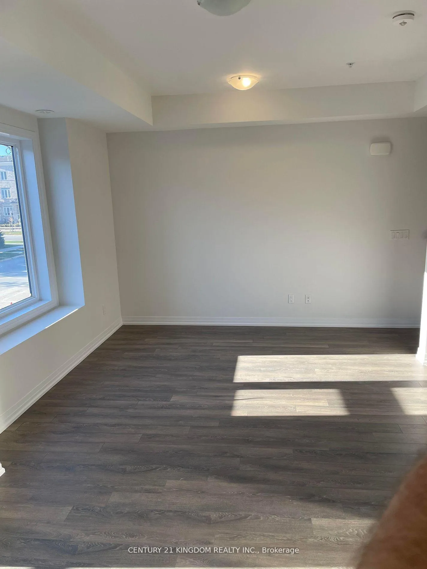 Photo 3 of Unit 408, 2635 William Jackson Drive, Pickering, Duffin Heights — HOMEH