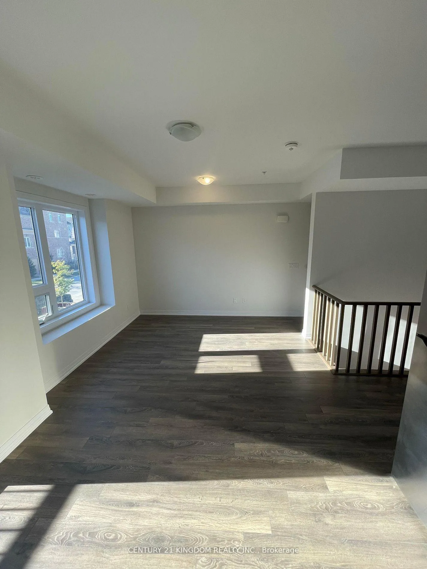 Photo 4 of Unit 408, 2635 William Jackson Drive, Pickering, Duffin Heights — HOMEH