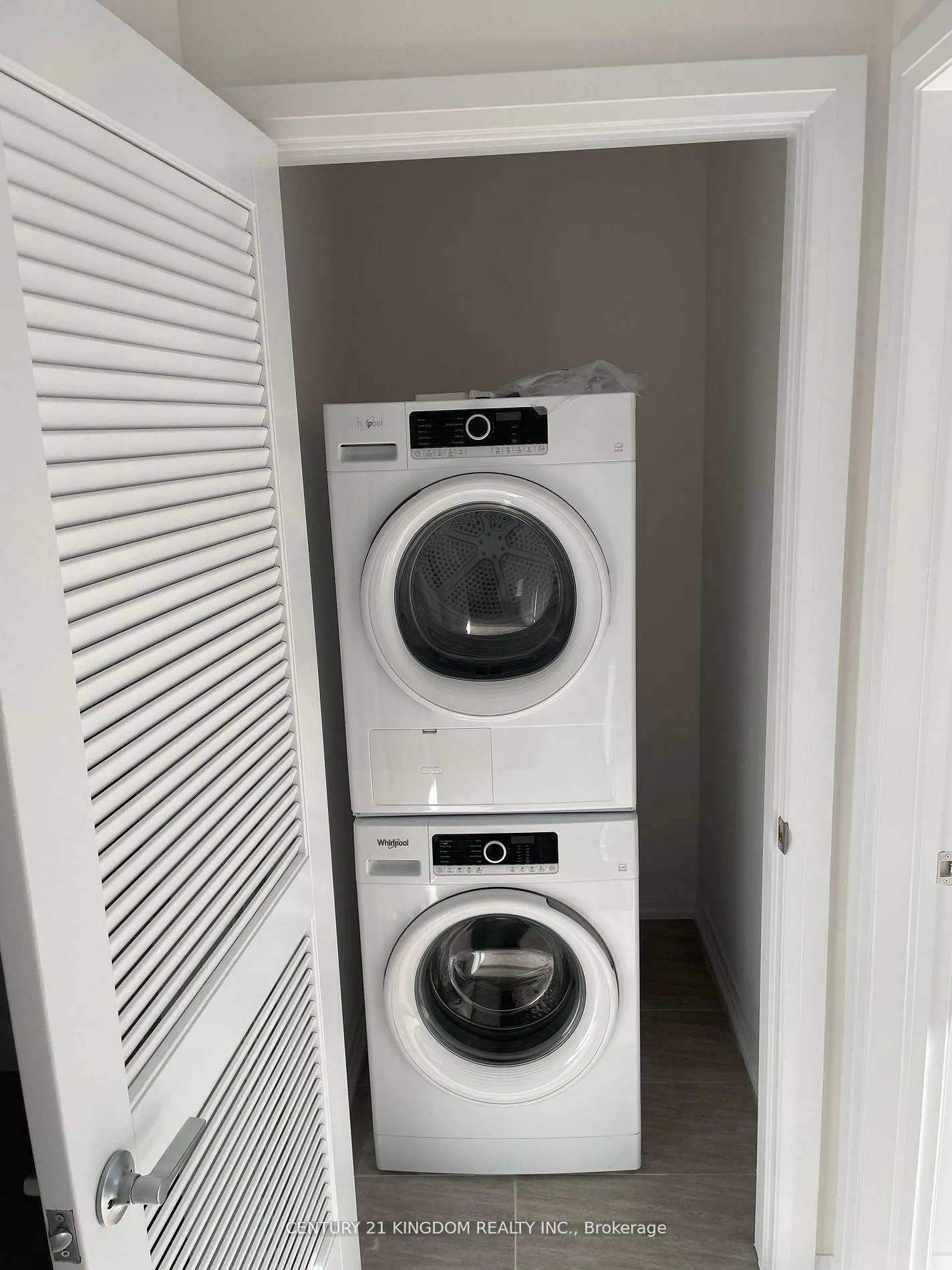 Photo 11 of Unit 408, 2635 William Jackson Drive, Pickering, Duffin Heights — HOMEH