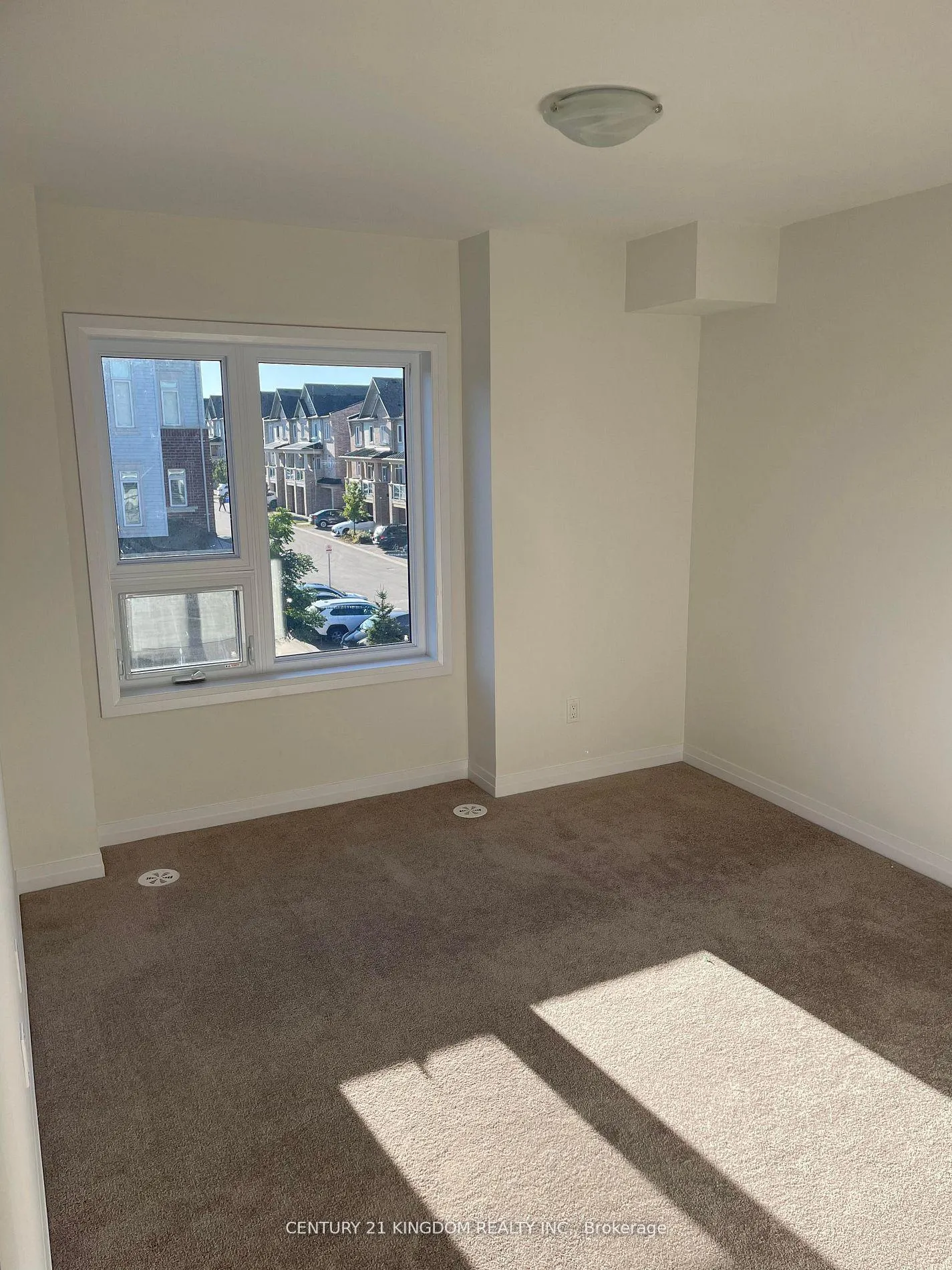 Photo 14 of Unit 408, 2635 William Jackson Drive, Pickering, Duffin Heights — HOMEH