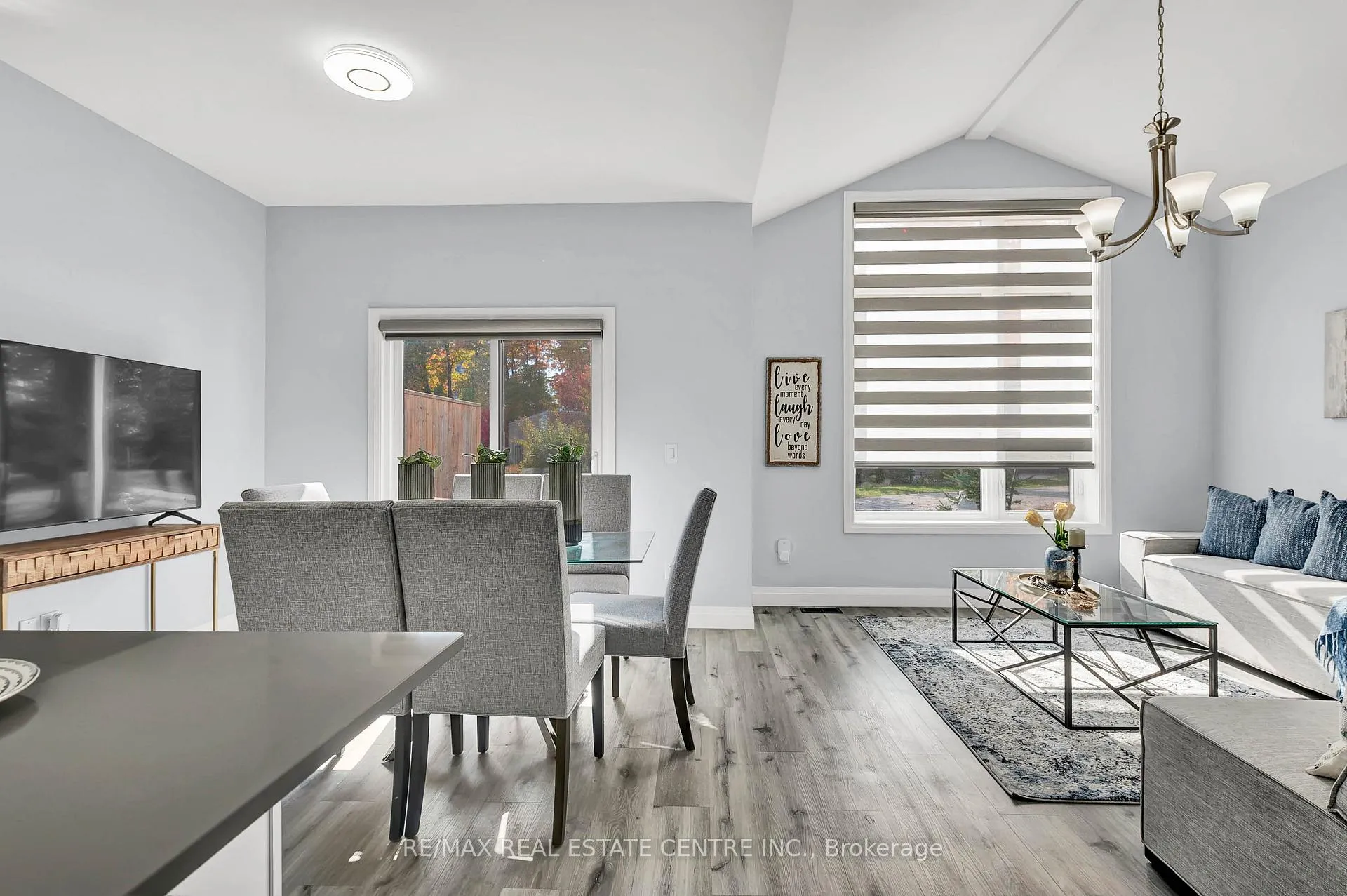 Photo 7 of Unit 5, 110 Fergus Avenue, Kitchener — HOMEH