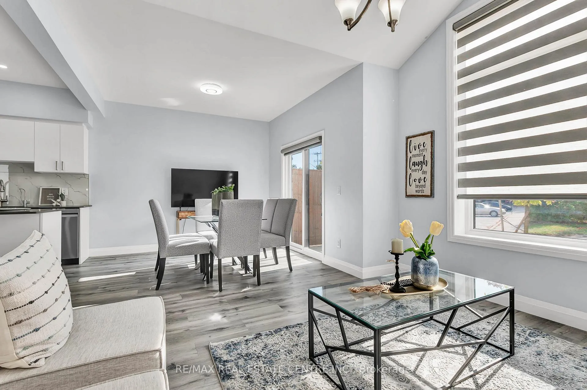 Photo 9 of Unit 5, 110 Fergus Avenue, Kitchener — HOMEH