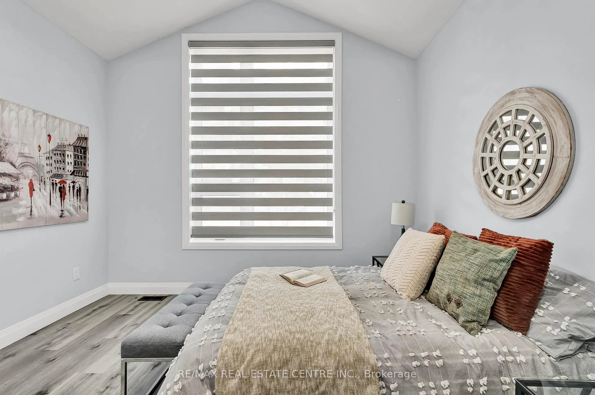 Photo 12 of Unit 5, 110 Fergus Avenue, Kitchener — HOMEH
