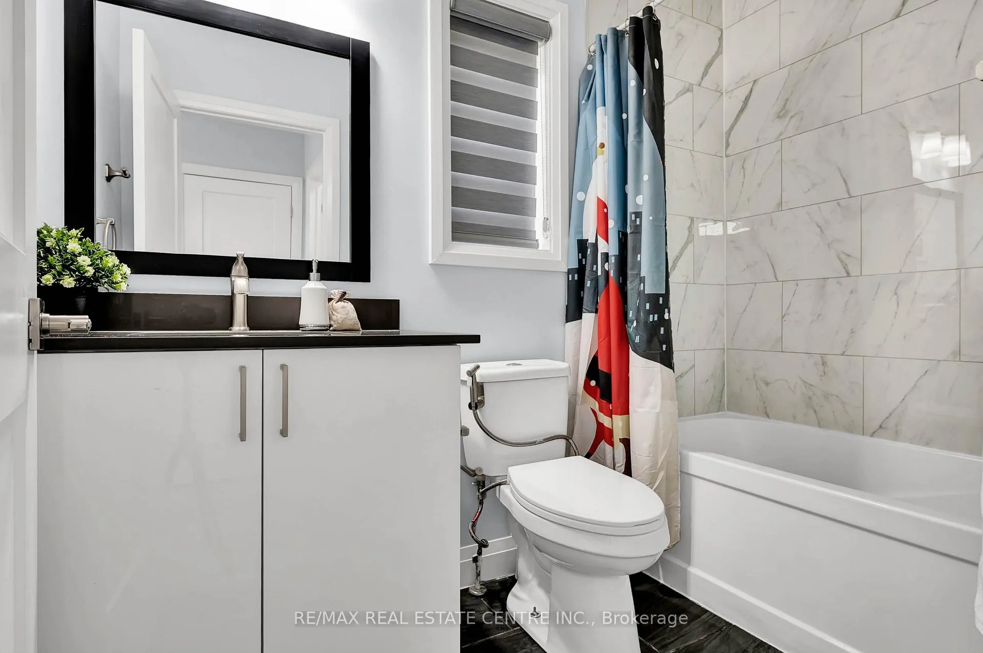 Photo 14 of Unit 5, 110 Fergus Avenue, Kitchener — HOMEH