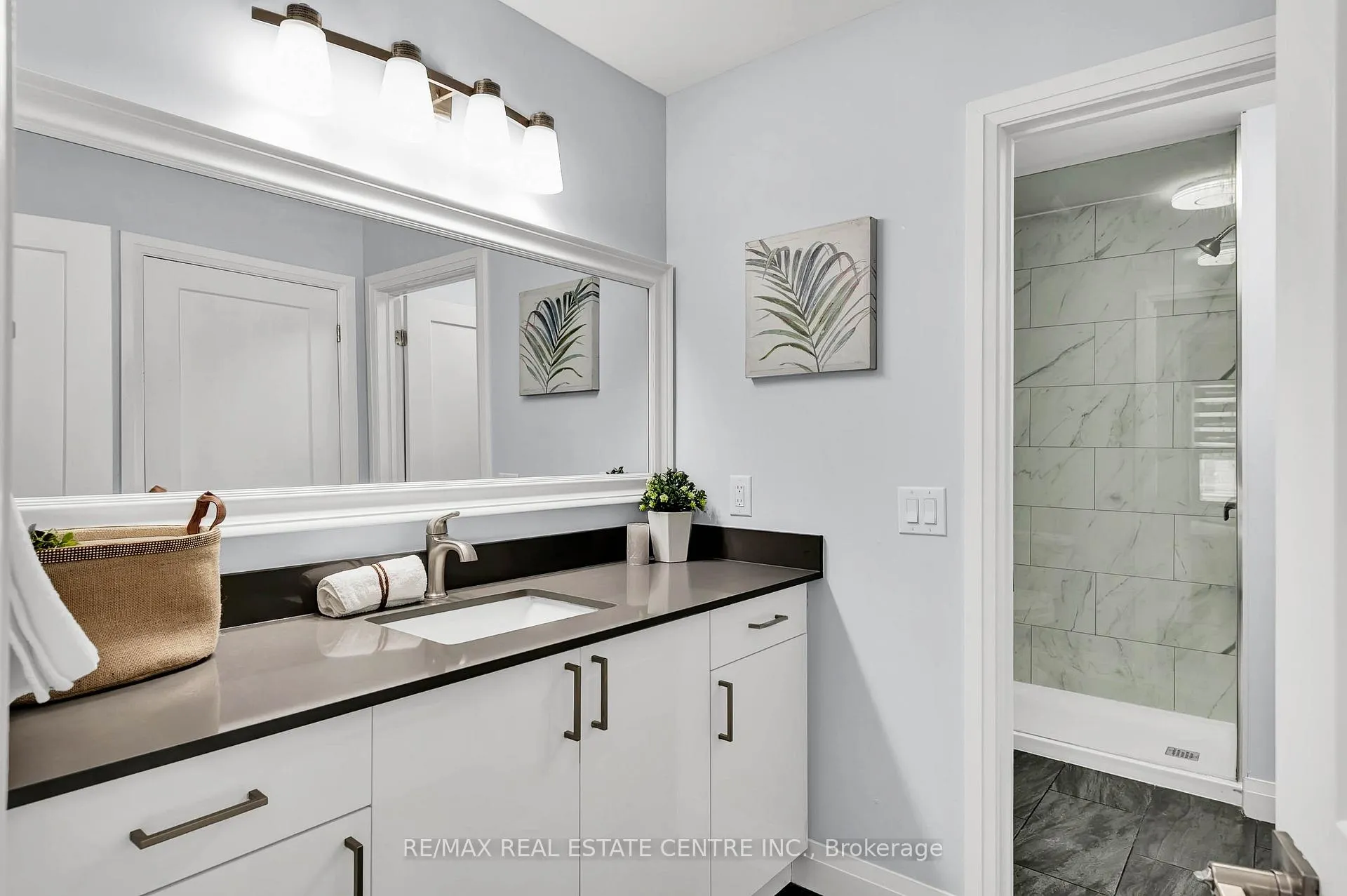 Photo 17 of Unit 5, 110 Fergus Avenue, Kitchener — HOMEH