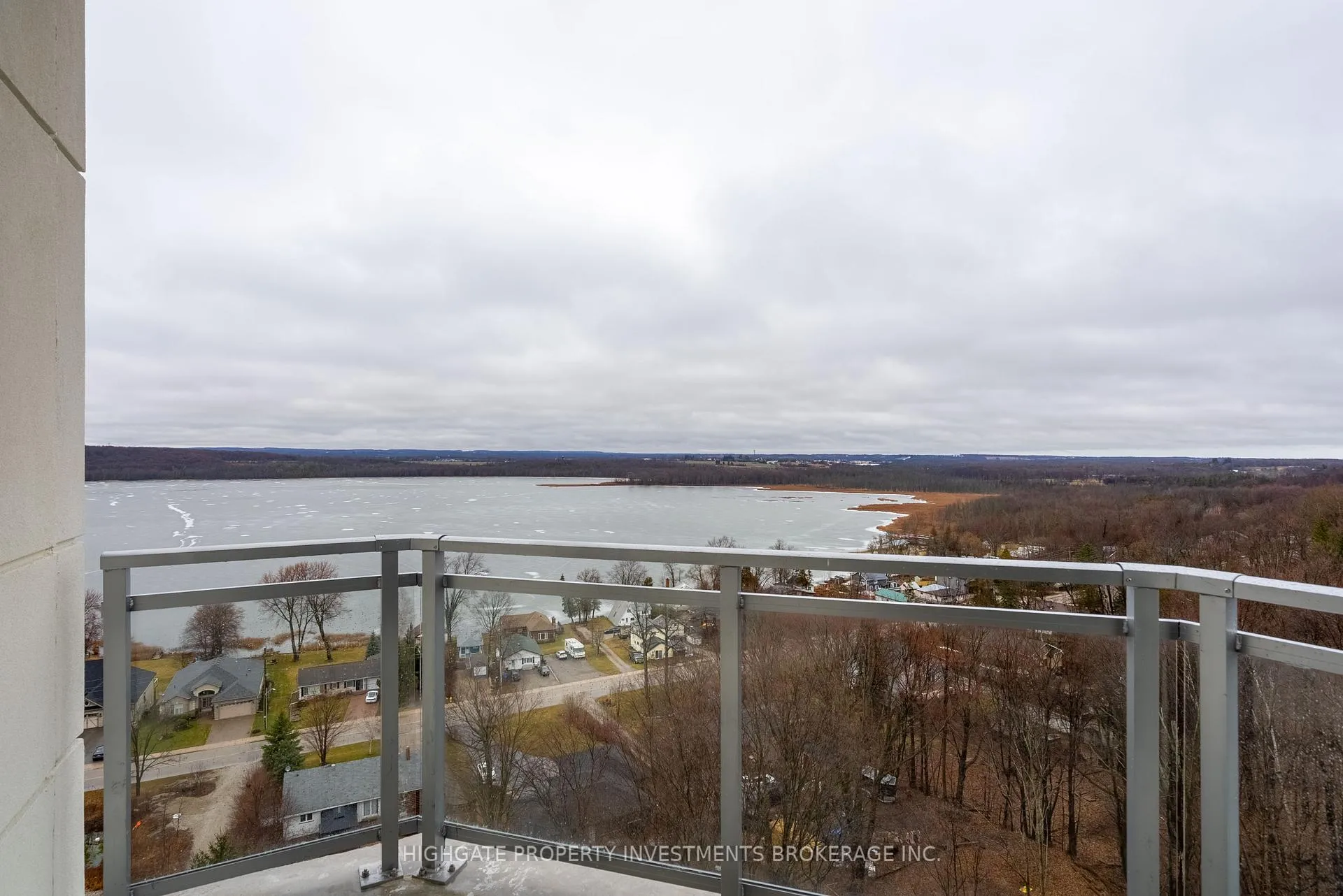 Photo 22 of Unit 1109, 56 Lakeside Terrace, Barrie, Little Lake — HOMEH