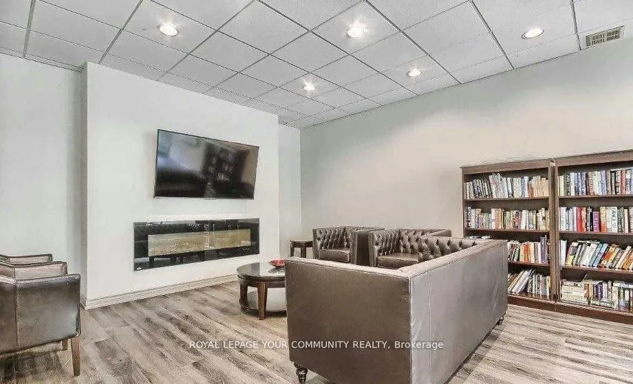 Photo 6 of Unit 1201, 7825 Bayview Avenue, Markham, Aileen-Willowbrook — HOMEH