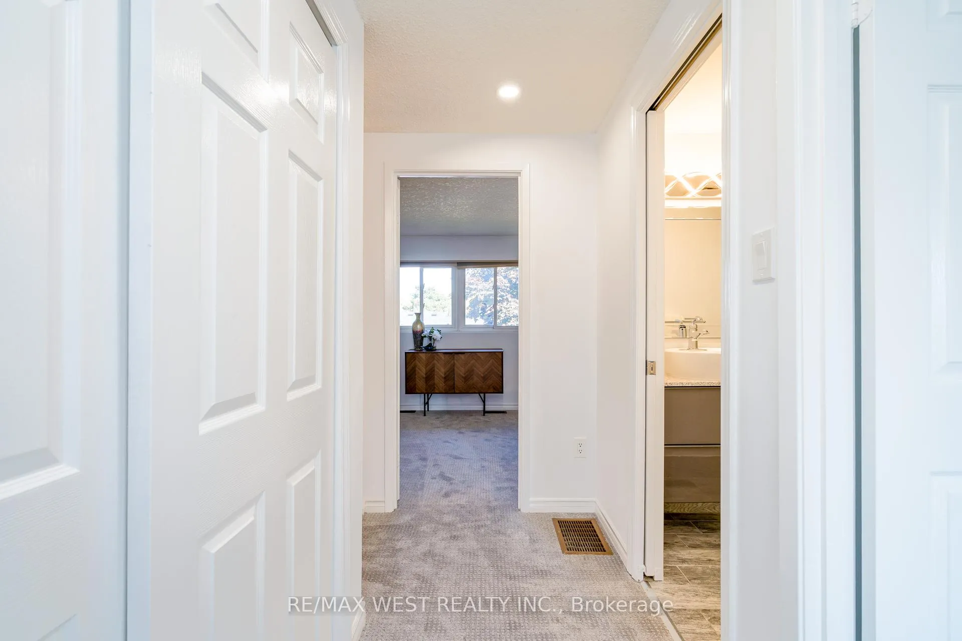 Photo 32 of Unit 20, 220 Ormond Drive, Oshawa, Samac — HOMEH