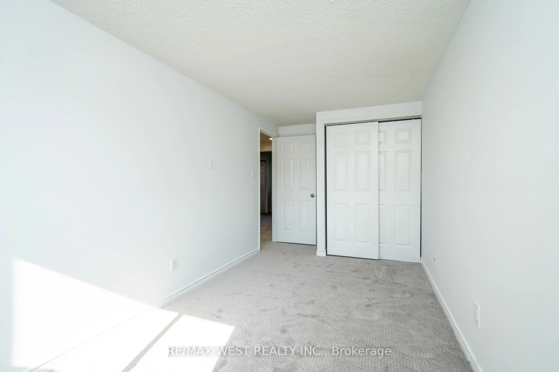 Photo 38 of Unit 20, 220 Ormond Drive, Oshawa, Samac — HOMEH