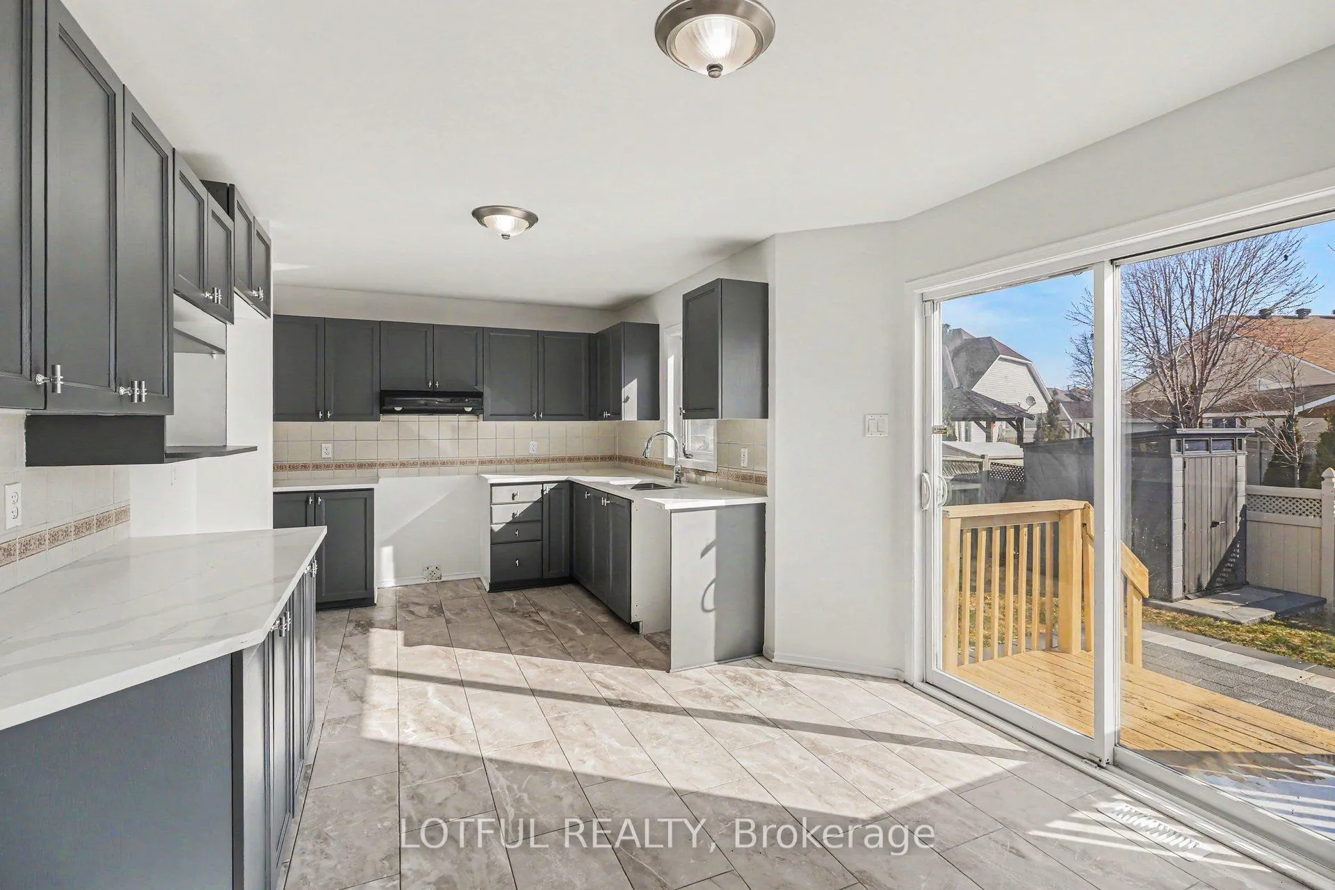 Photo 13 of 2243 Esprit Drive, Ottawa, Avalon East — HOMEH