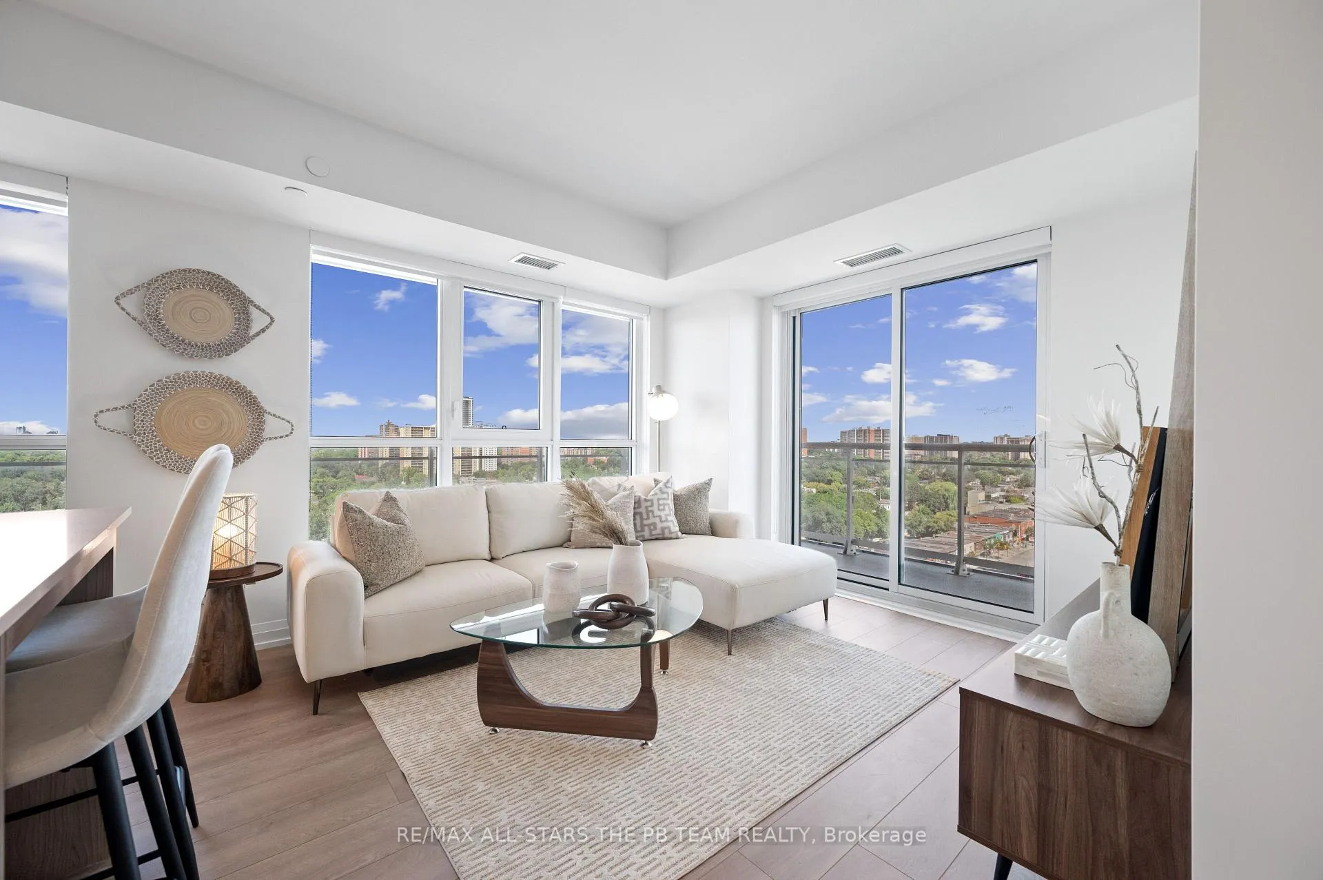 Photo 1 of Unit 1403, 286 Main Street, Toronto, East End-Danforth — HOMEH