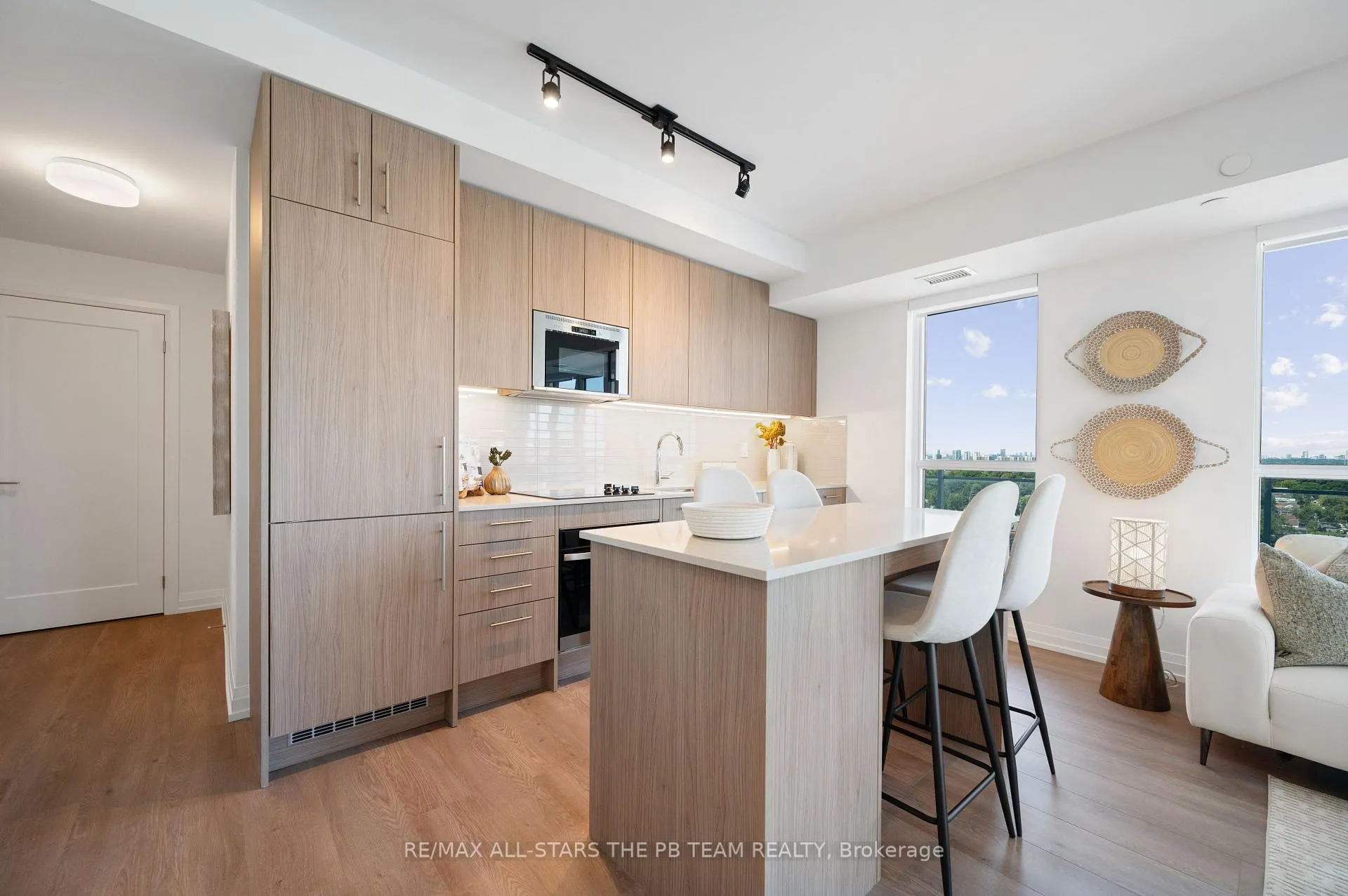 Photo 14 of Unit 1403, 286 Main Street, Toronto, East End-Danforth — HOMEH