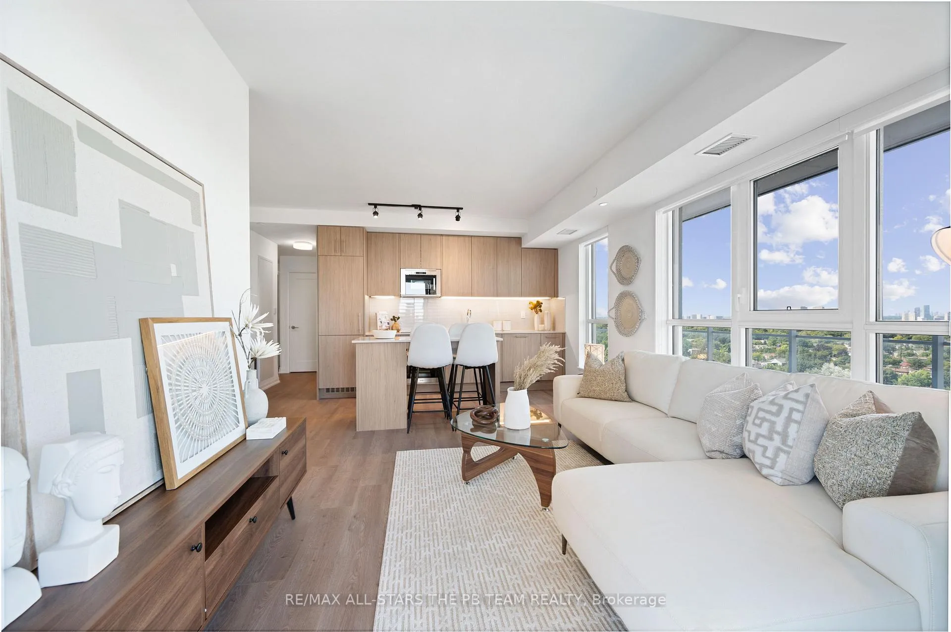 Photo 21 of Unit 1403, 286 Main Street, Toronto, East End-Danforth — HOMEH