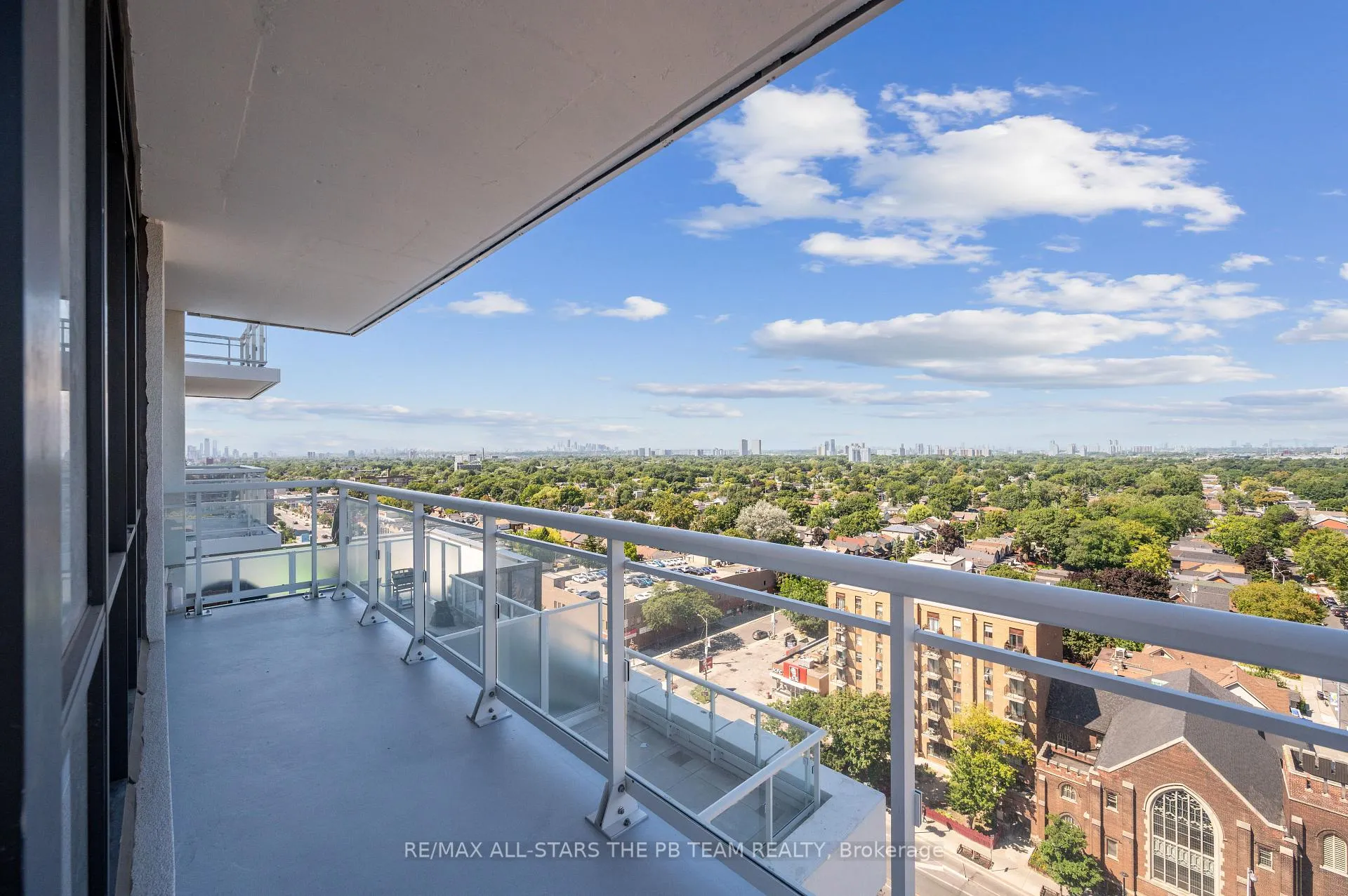 Photo 26 of Unit 1403, 286 Main Street, Toronto, East End-Danforth — HOMEH