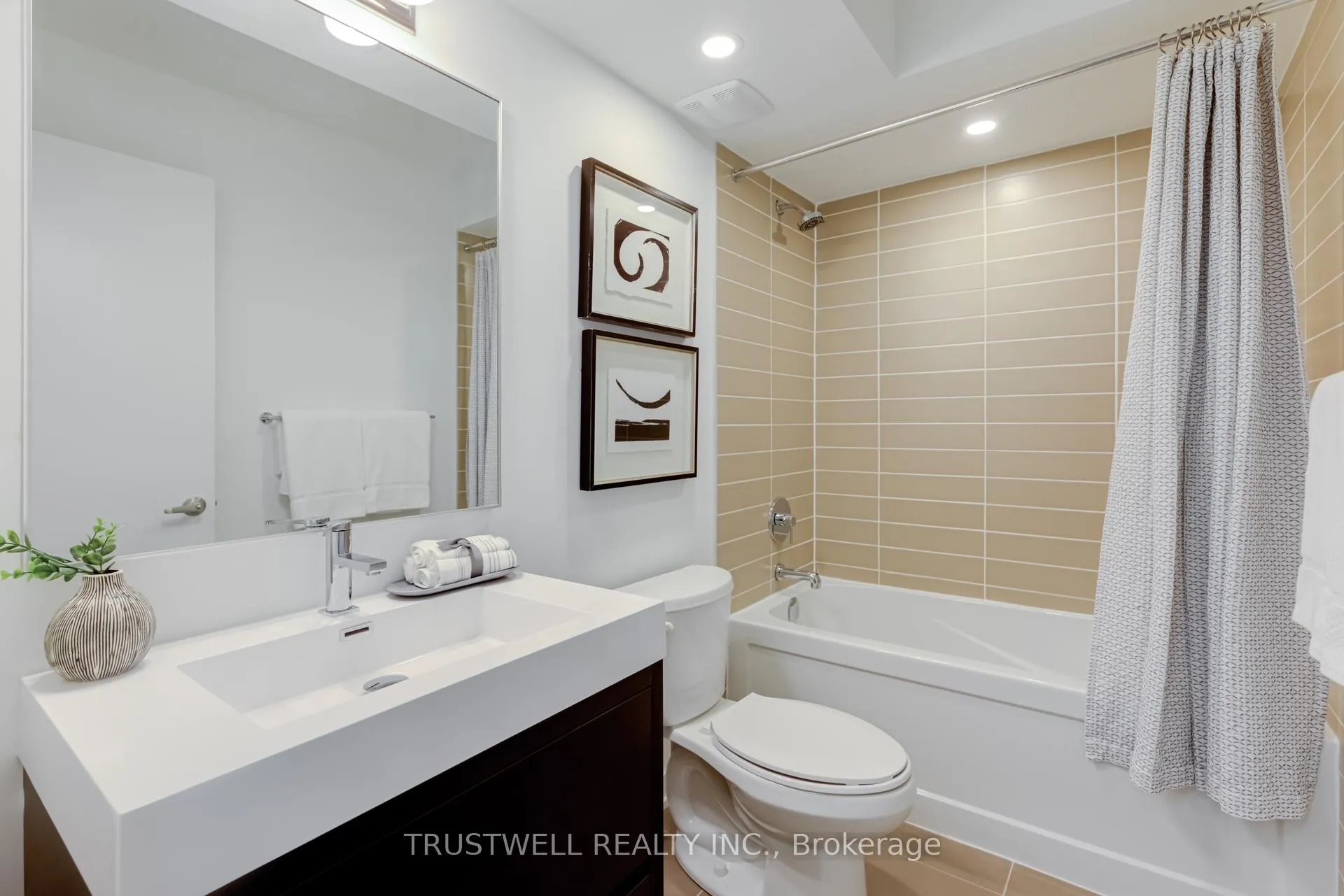 Photo 28 of Unit 13, 88 Turtle Island Road, Toronto, Englemount-Lawrence — HOMEH