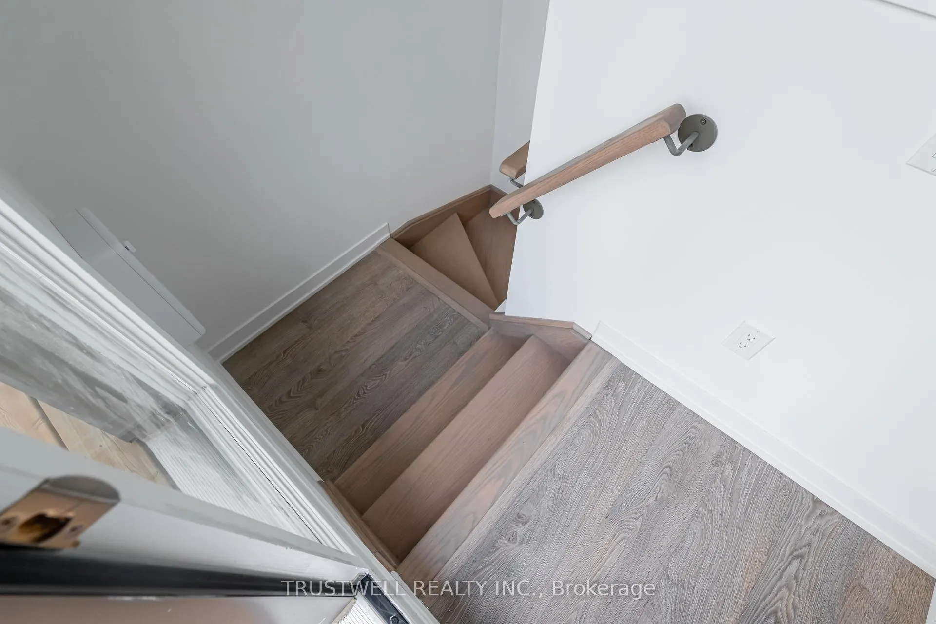 Photo 29 of Unit 13, 88 Turtle Island Road, Toronto, Englemount-Lawrence — HOMEH