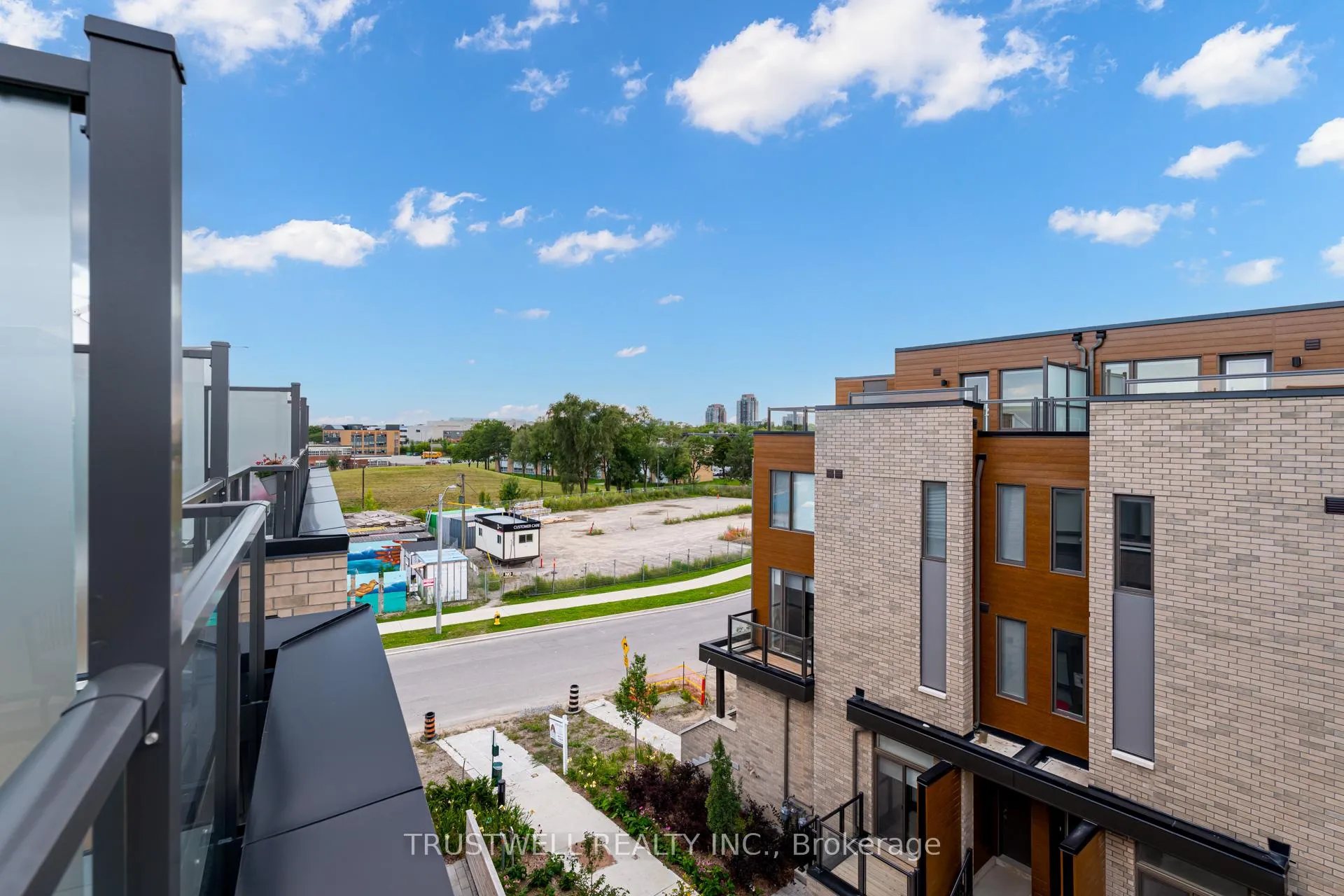 Photo 32 of Unit 13, 88 Turtle Island Road, Toronto, Englemount-Lawrence — HOMEH