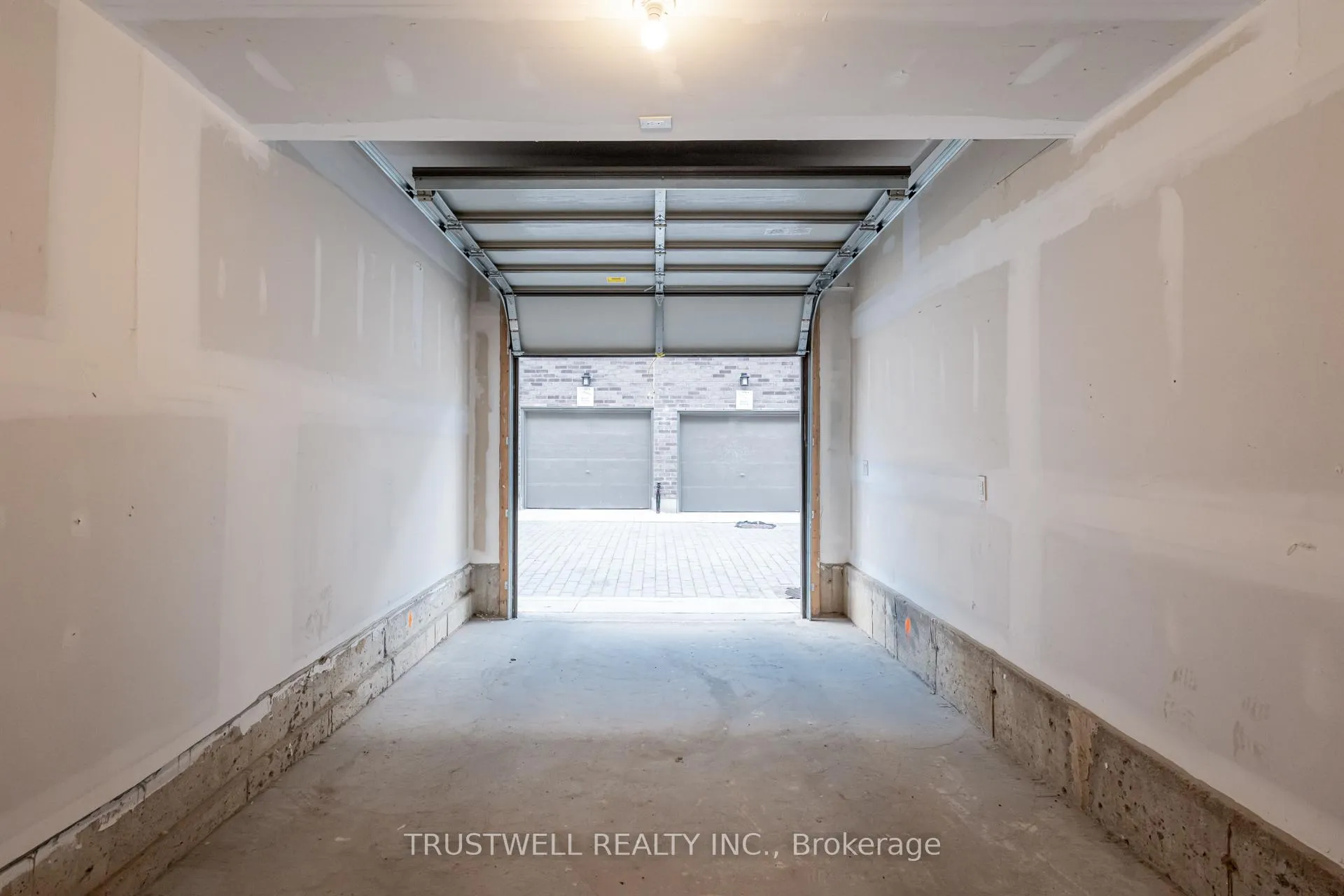 Photo 33 of Unit 13, 88 Turtle Island Road, Toronto, Englemount-Lawrence — HOMEH