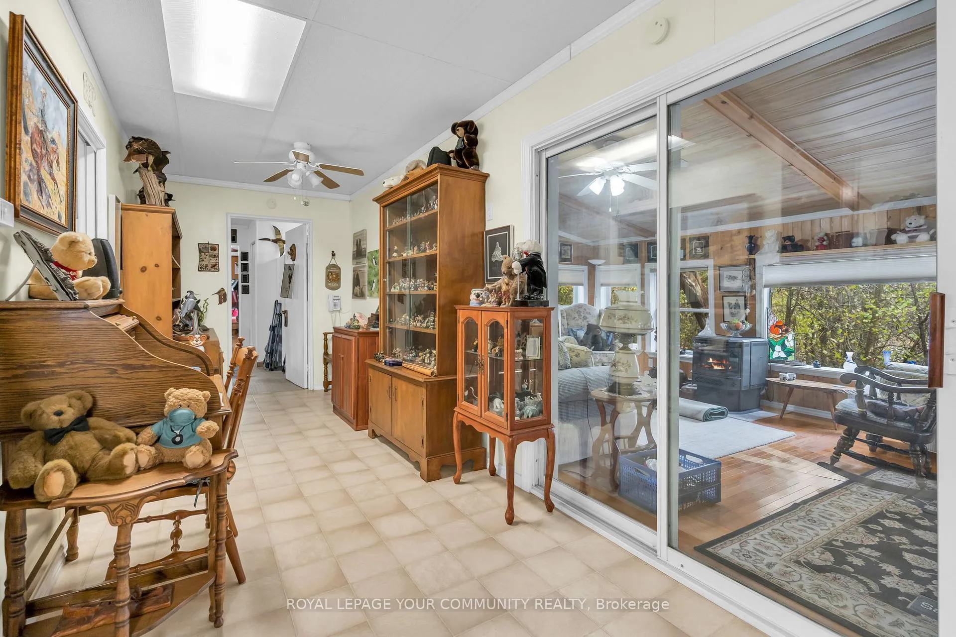Photo 15 of 696 Catering Road S, Georgina, Baldwin — HOMEH