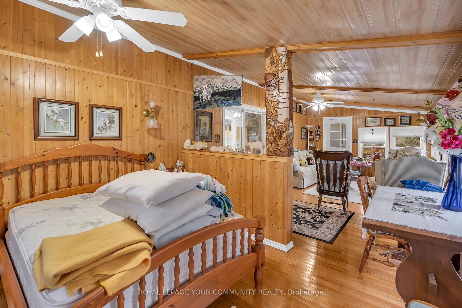 Photo 20 of 696 Catering Road S, Georgina, Baldwin — HOMEH