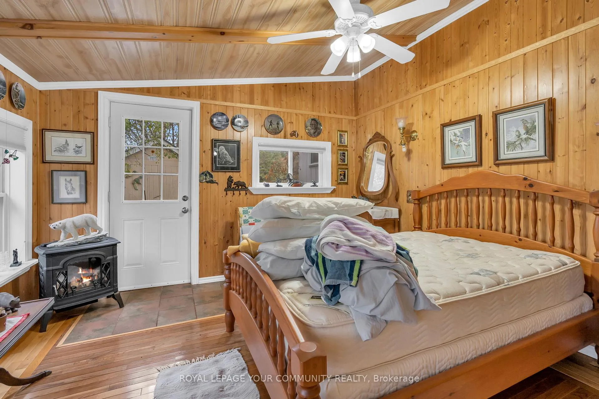 Photo 21 of 696 Catering Road S, Georgina, Baldwin — HOMEH