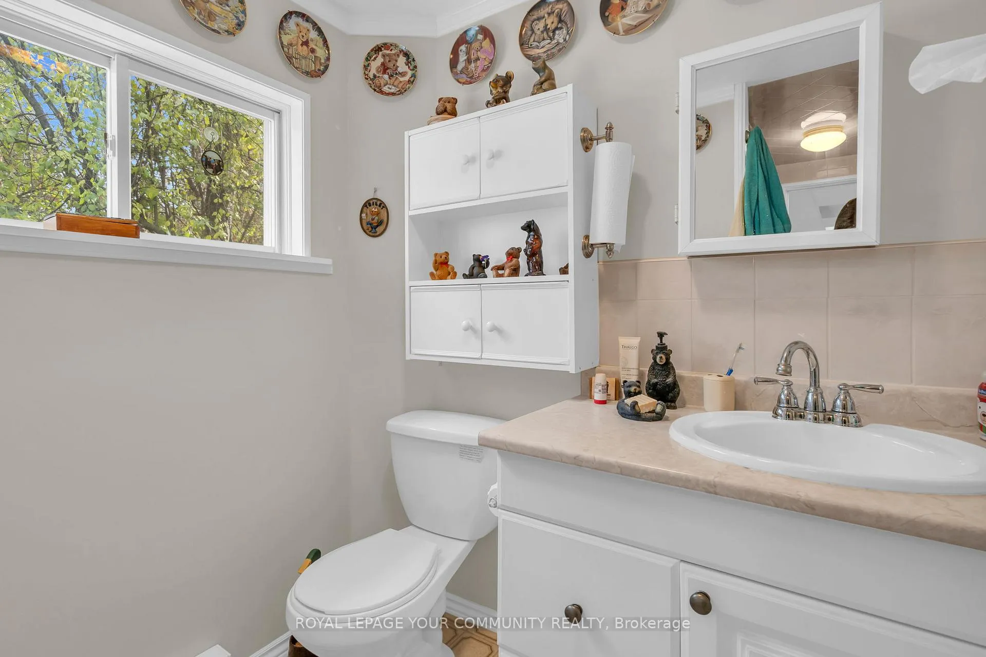 Photo 35 of 696 Catering Road S, Georgina, Baldwin — HOMEH