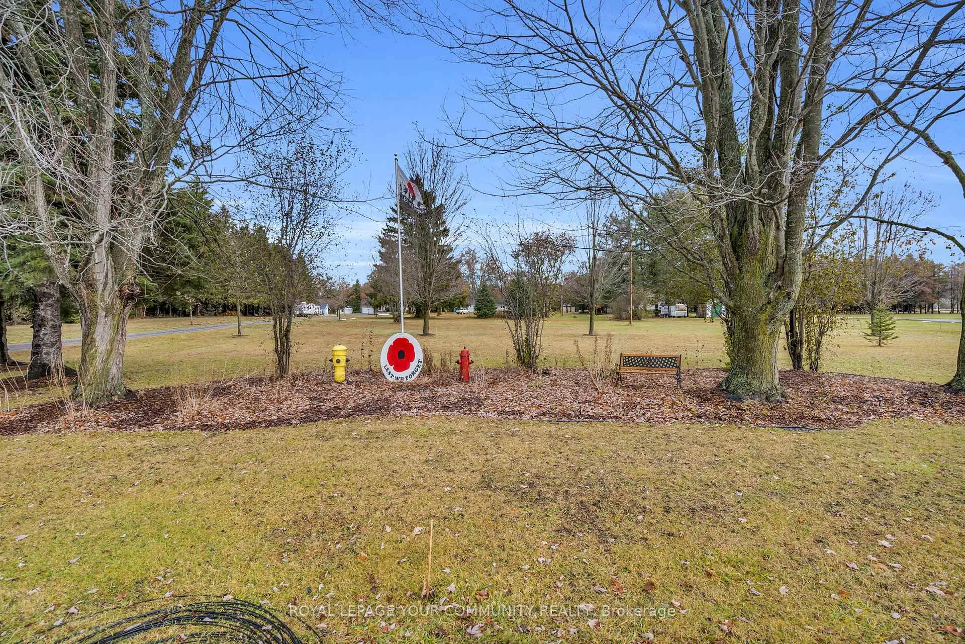 Photo 48 of 696 Catering Road S, Georgina, Baldwin — HOMEH