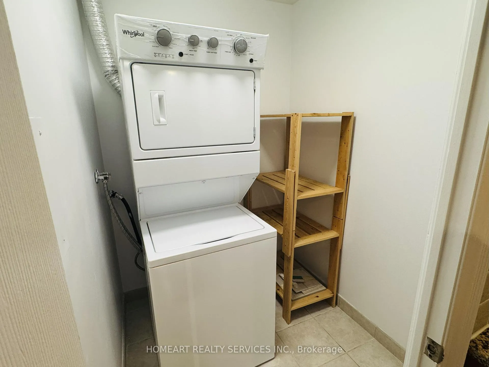 Photo 12 of Unit 216, 33 Cox Boulevard, Markham, Unionville — HOMEH
