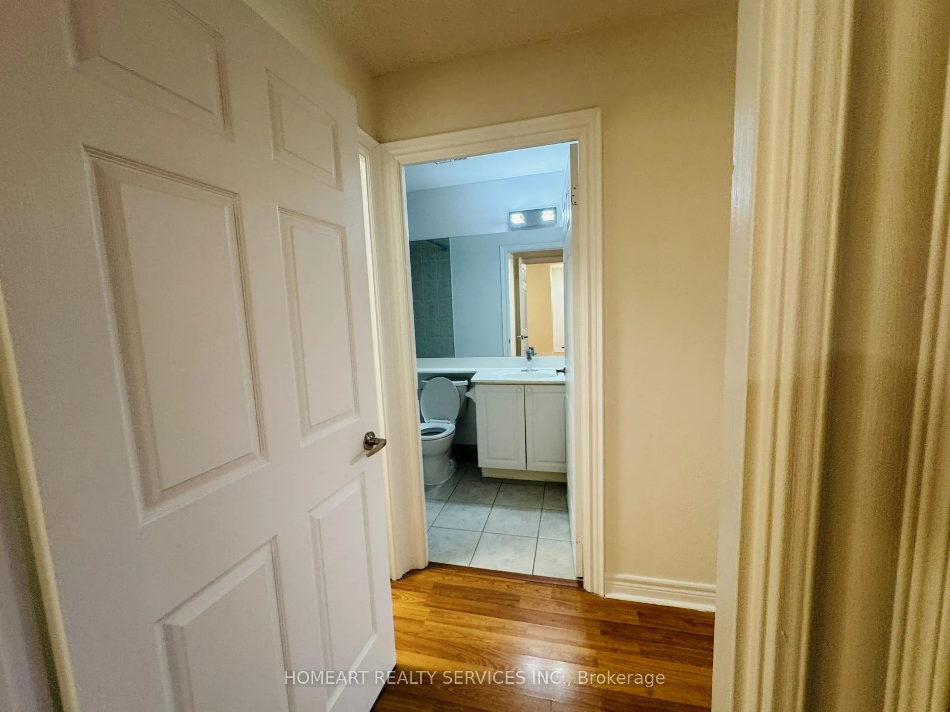 Photo 14 of Unit 216, 33 Cox Boulevard, Markham, Unionville — HOMEH