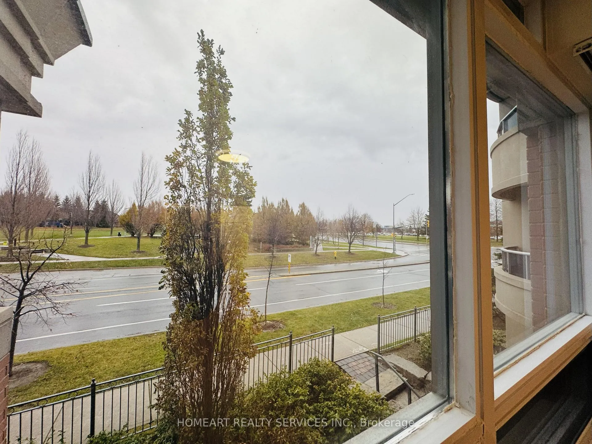 Photo 25 of Unit 216, 33 Cox Boulevard, Markham, Unionville — HOMEH