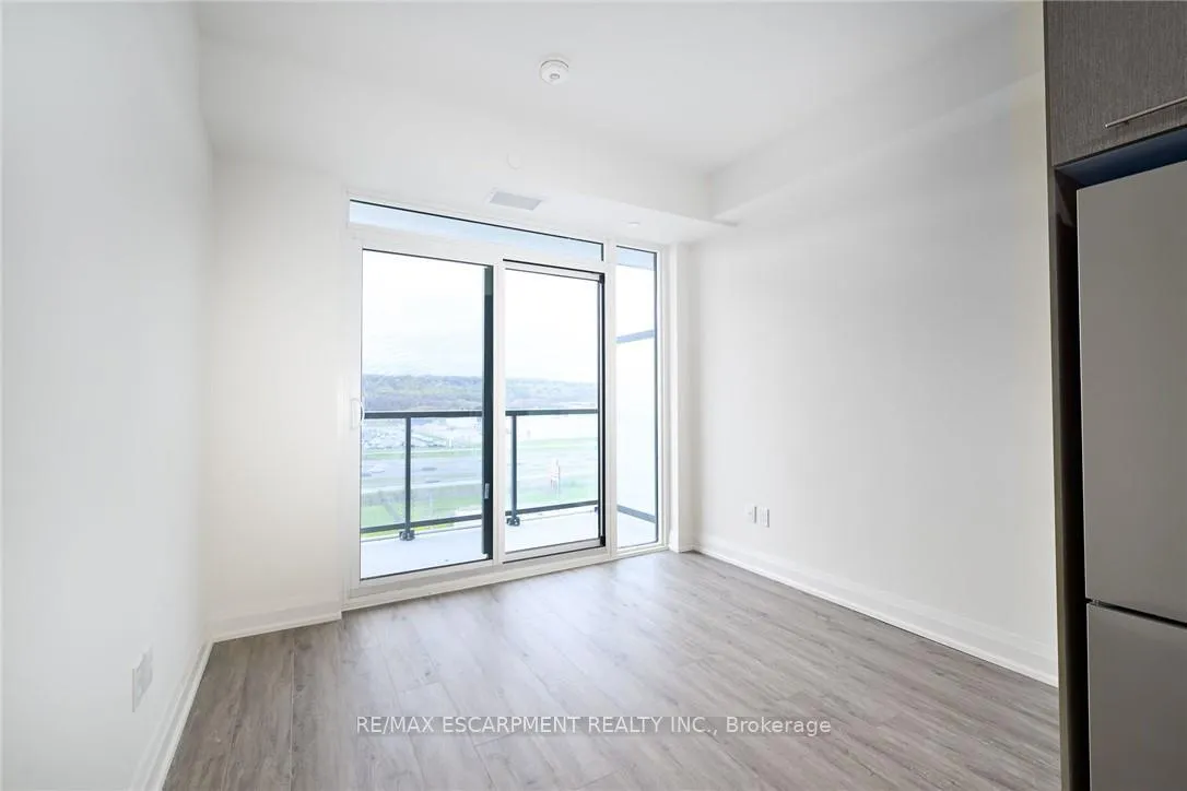 Photo 14 of Unit 1701, 385 Winston Road, Grimsby, Grimsby Beach — HOMEH