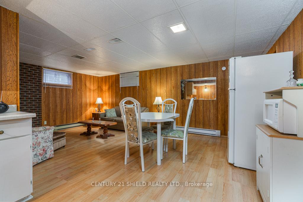Photo 16 of 105 Athlone Drive, Cornwall — HOMEH
