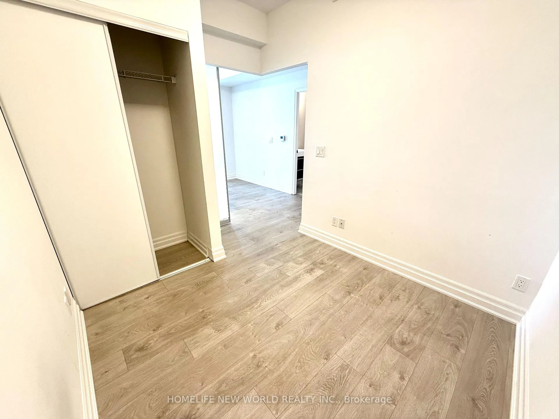 Photo 4 of Unit 803B, 8 Rouge Valley Drive W, Markham, Unionville — HOMEH