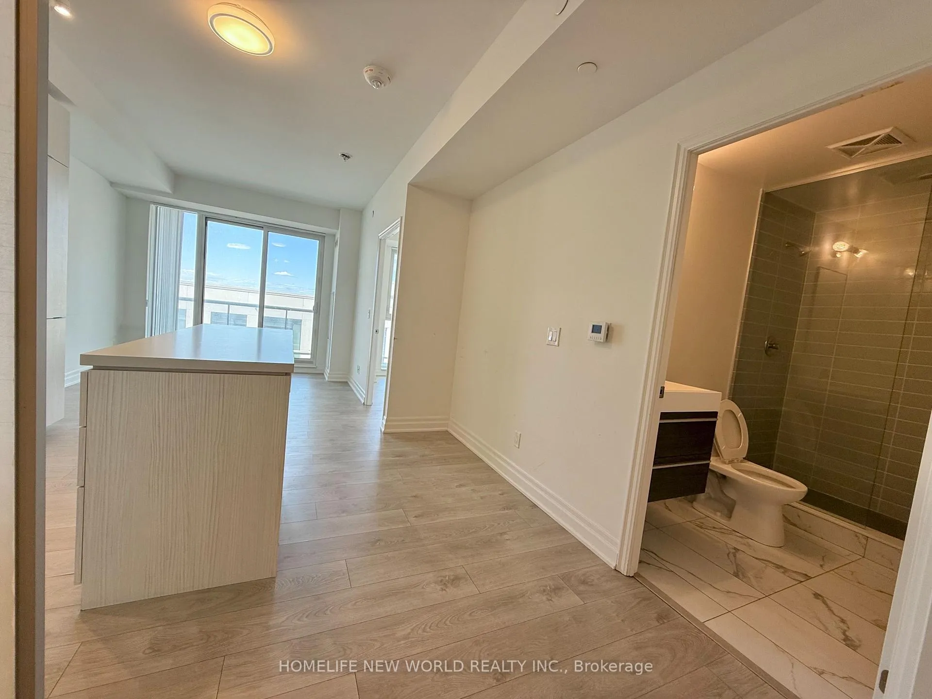 Photo 6 of Unit 803B, 8 Rouge Valley Drive W, Markham, Unionville — HOMEH