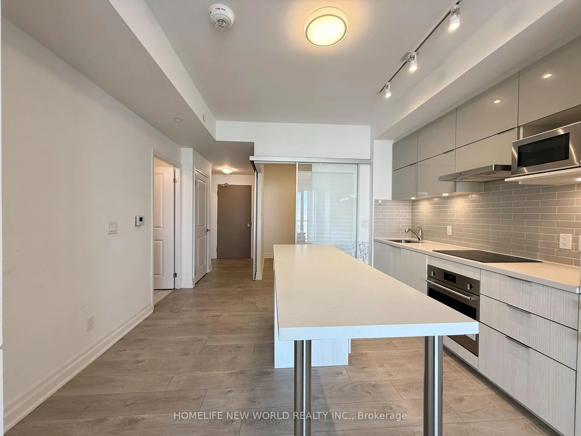 Photo 10 of Unit 803B, 8 Rouge Valley Drive W, Markham, Unionville — HOMEH