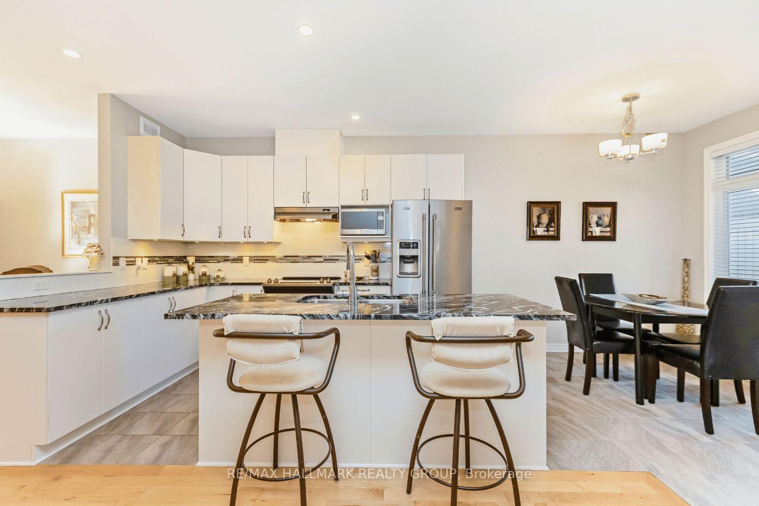 Photo 7 of 520 Silverbell Crescent, Ottawa, Blossom Park/Kemp Park/Findlay Creek — HOMEH