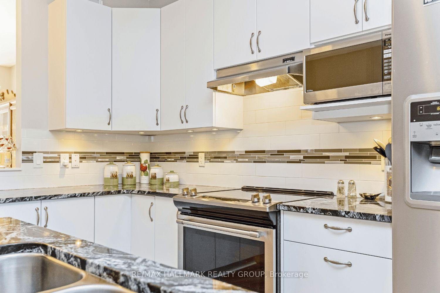 Photo 11 of 520 Silverbell Crescent, Ottawa, Blossom Park/Kemp Park/Findlay Creek — HOMEH