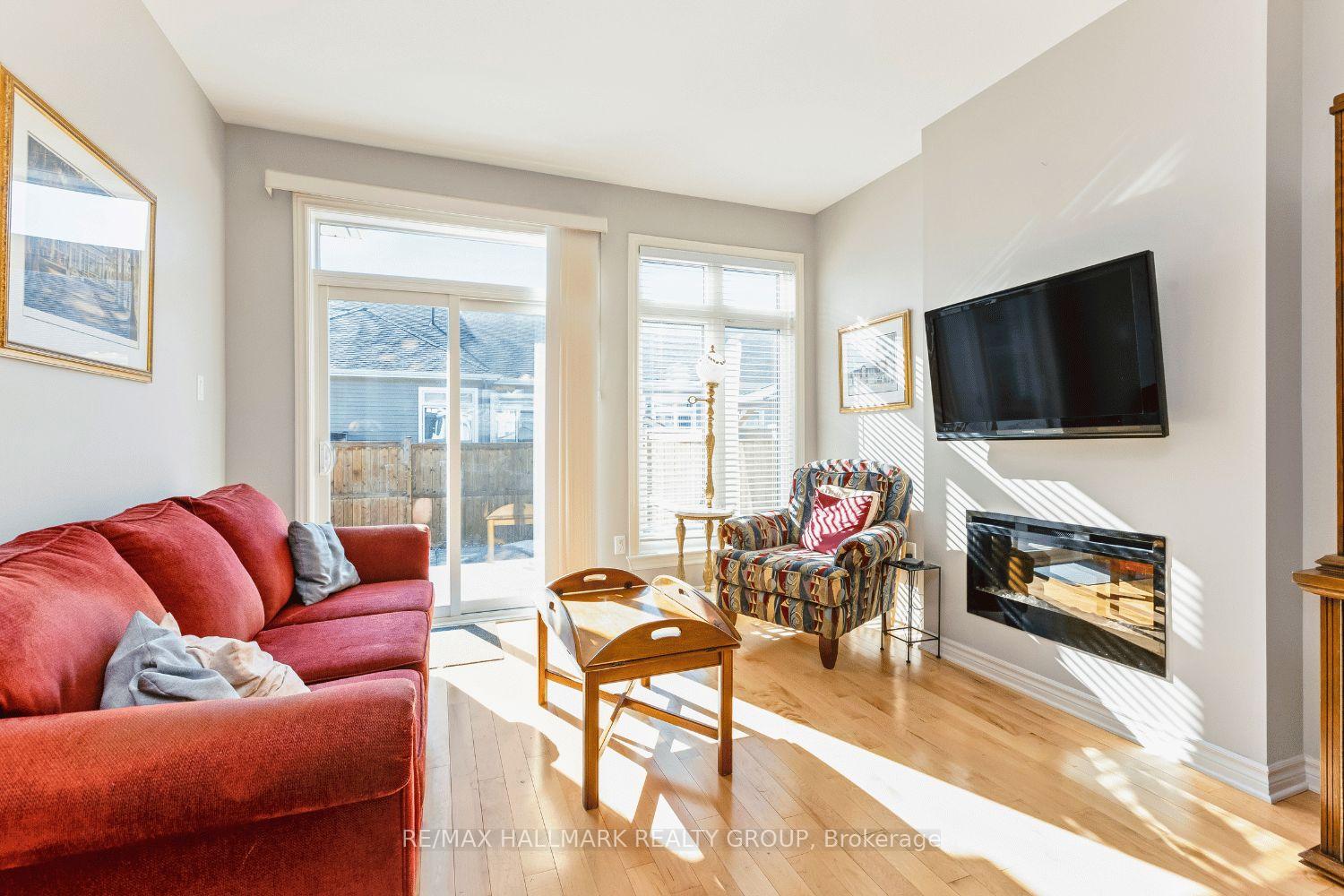 Photo 14 of 520 Silverbell Crescent, Ottawa, Blossom Park/Kemp Park/Findlay Creek — HOMEH