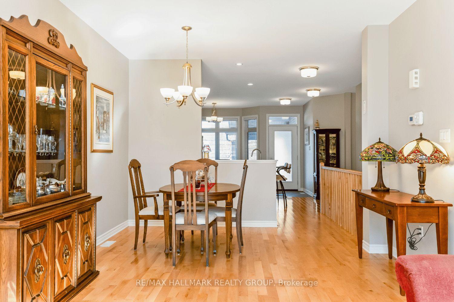 Photo 17 of 520 Silverbell Crescent, Ottawa, Blossom Park/Kemp Park/Findlay Creek — HOMEH