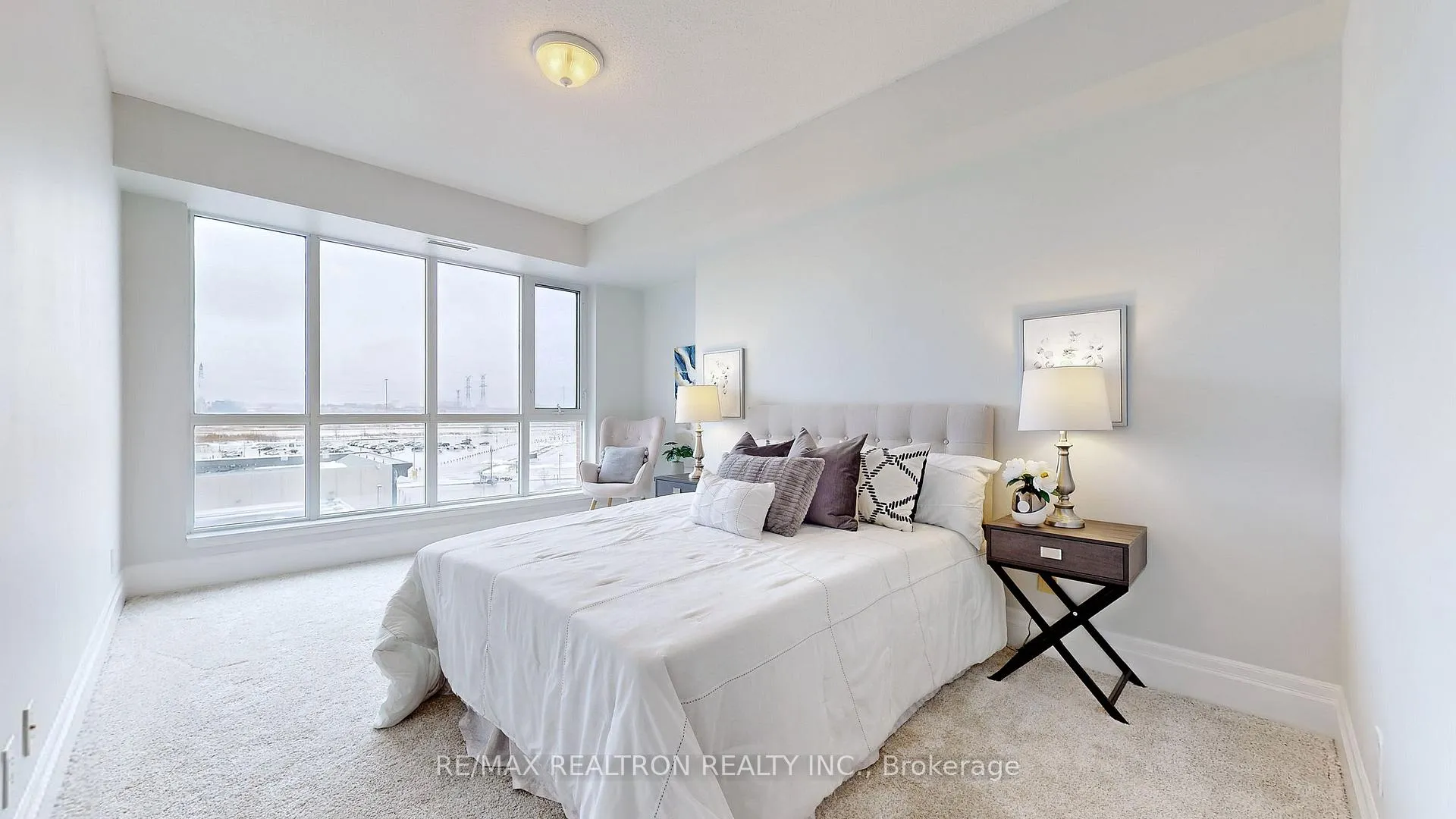 Photo 24 of Unit 609, 57 Upper Duke Crescent, Markham, Unionville — HOMEH