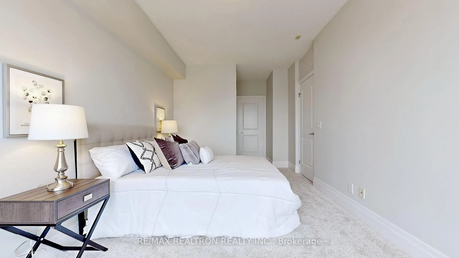Photo 27 of Unit 609, 57 Upper Duke Crescent, Markham, Unionville — HOMEH