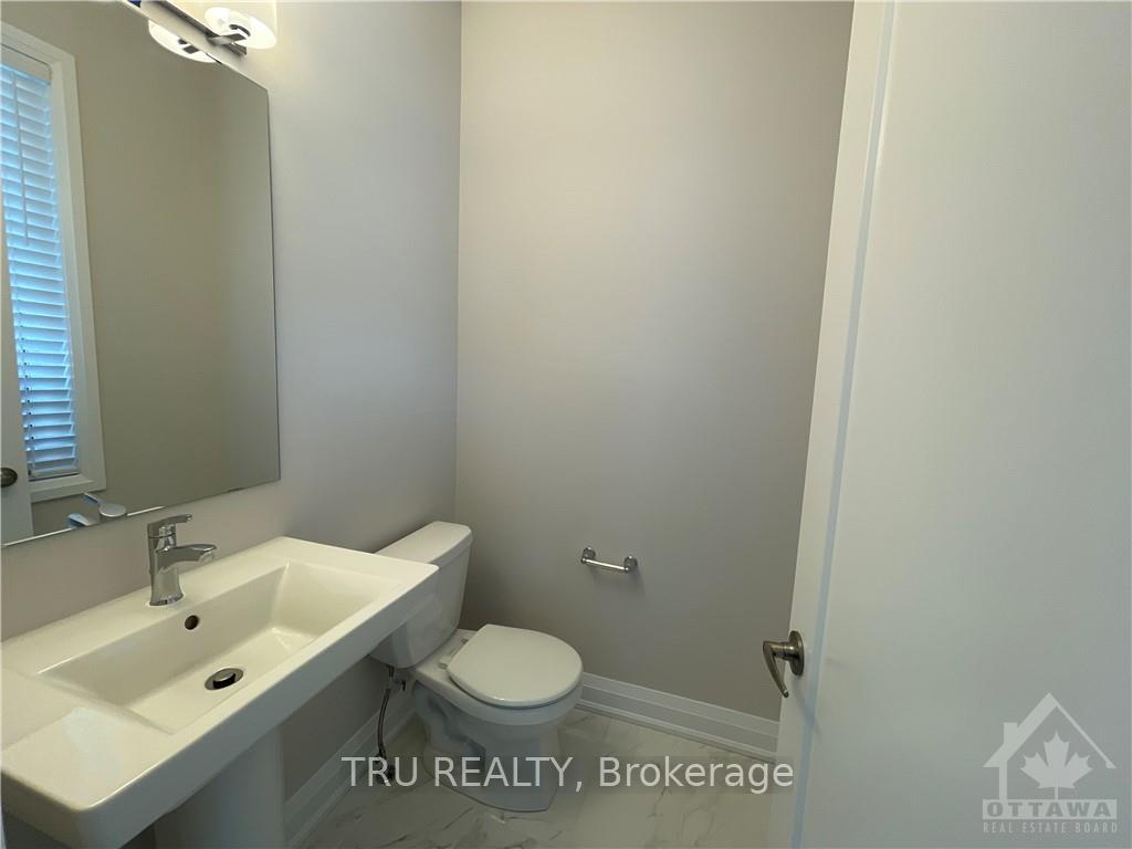 Photo 2 of 312 Appalachian Circle, Ottawa, Barrhaven - Half Moon Bay — HOMEH