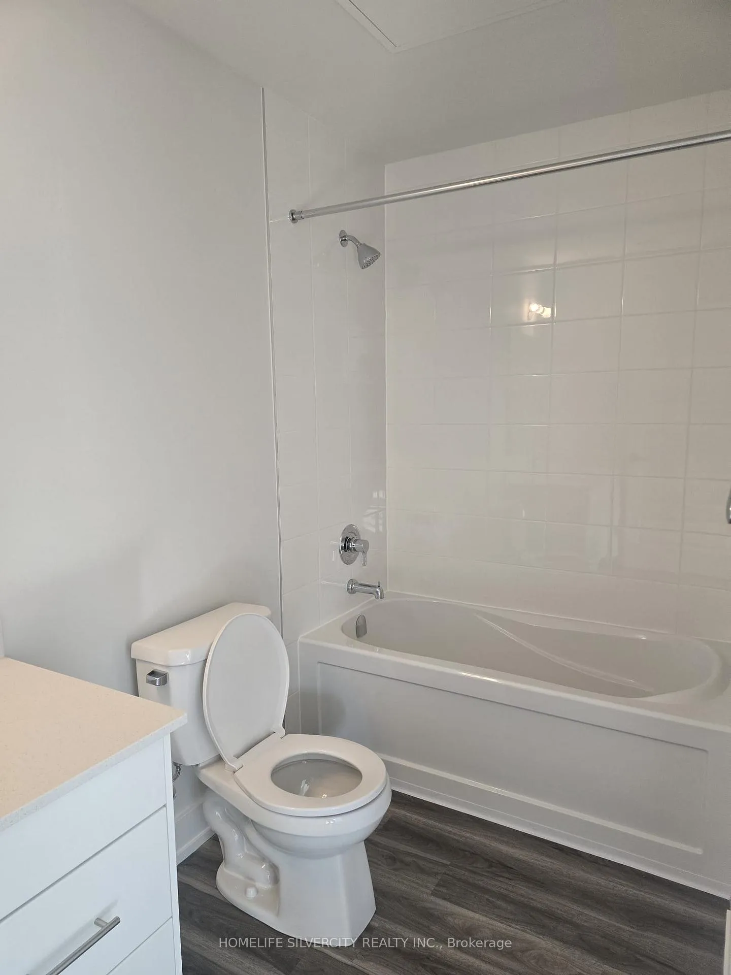 Photo 6 of Unit 208, 1100 Lackner Place, Kitchener — HOMEH