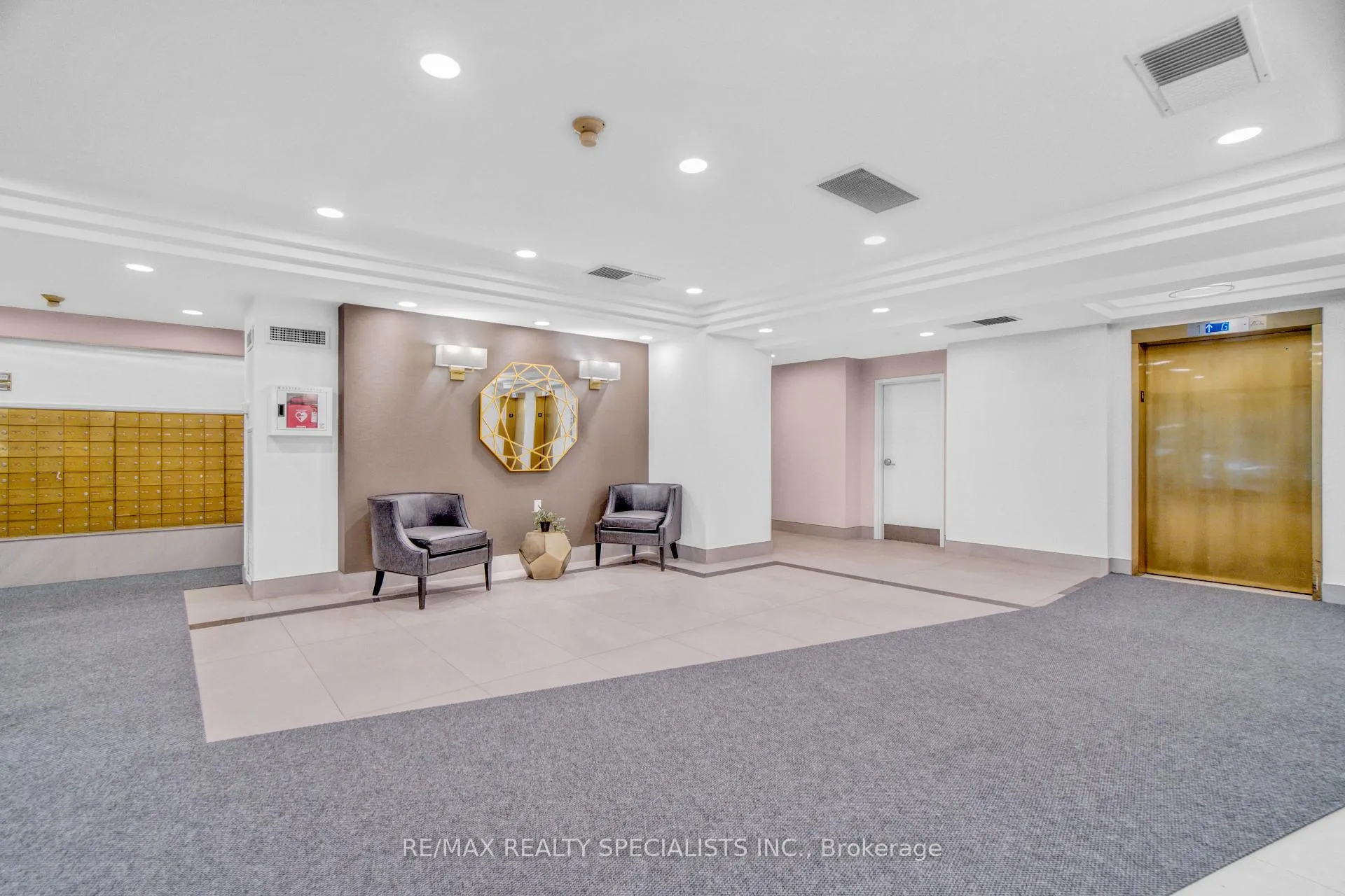 Photo 11 of Unit 2410, 22 Hanover Road, Brampton, Queen Street Corridor — HOMEH