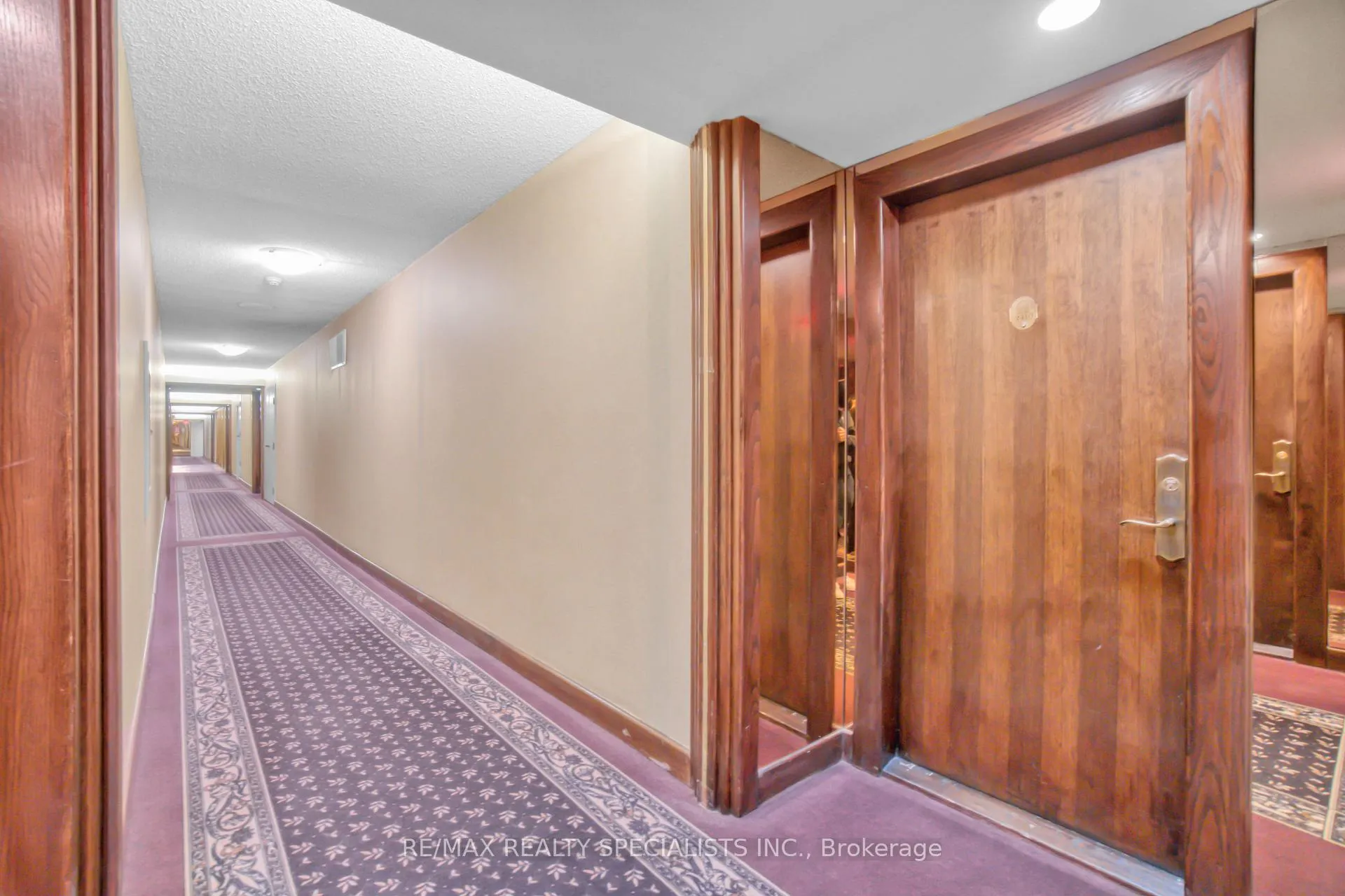 Photo 14 of Unit 2410, 22 Hanover Road, Brampton, Queen Street Corridor — HOMEH
