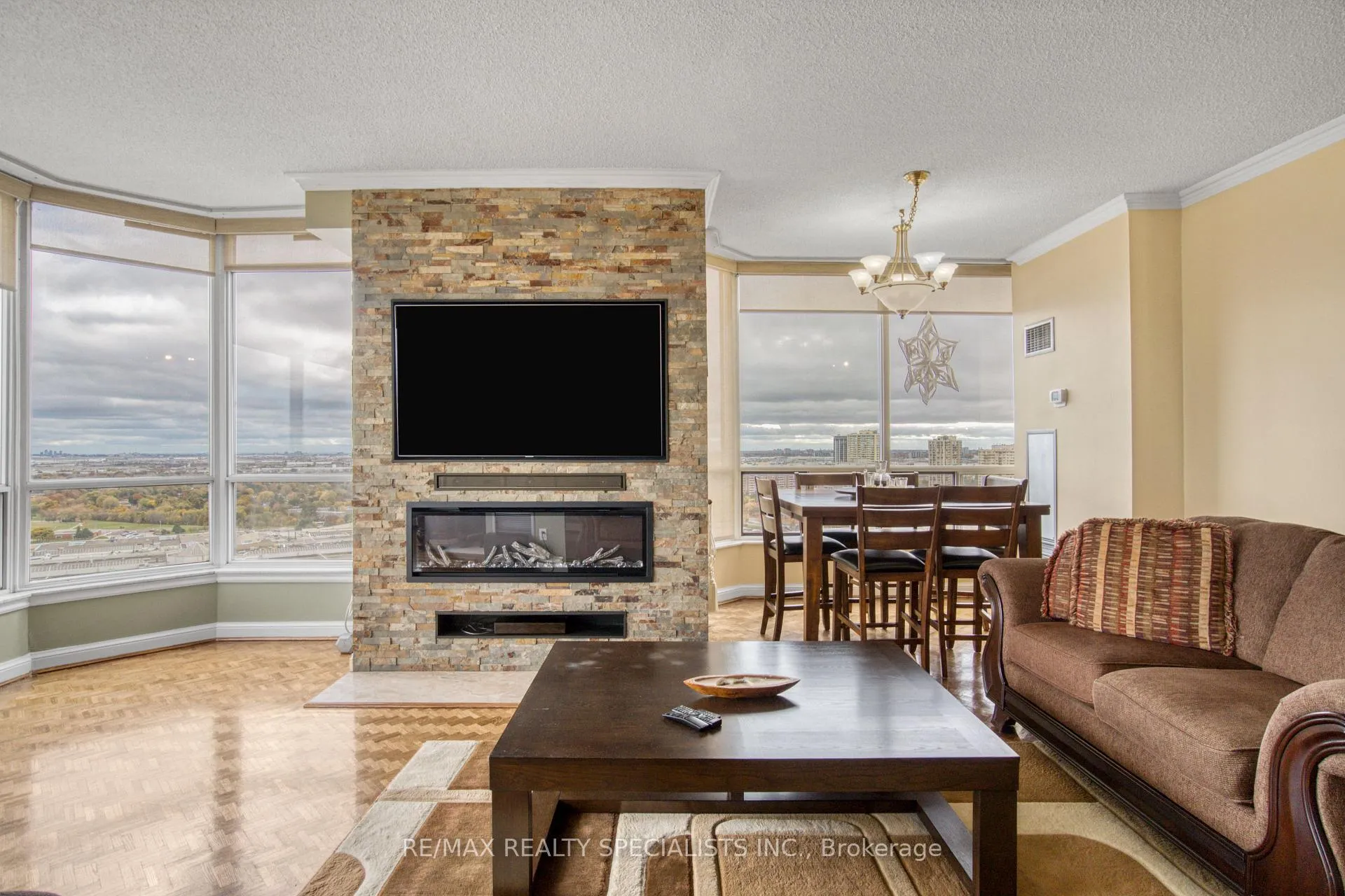 Photo 20 of Unit 2410, 22 Hanover Road, Brampton, Queen Street Corridor — HOMEH